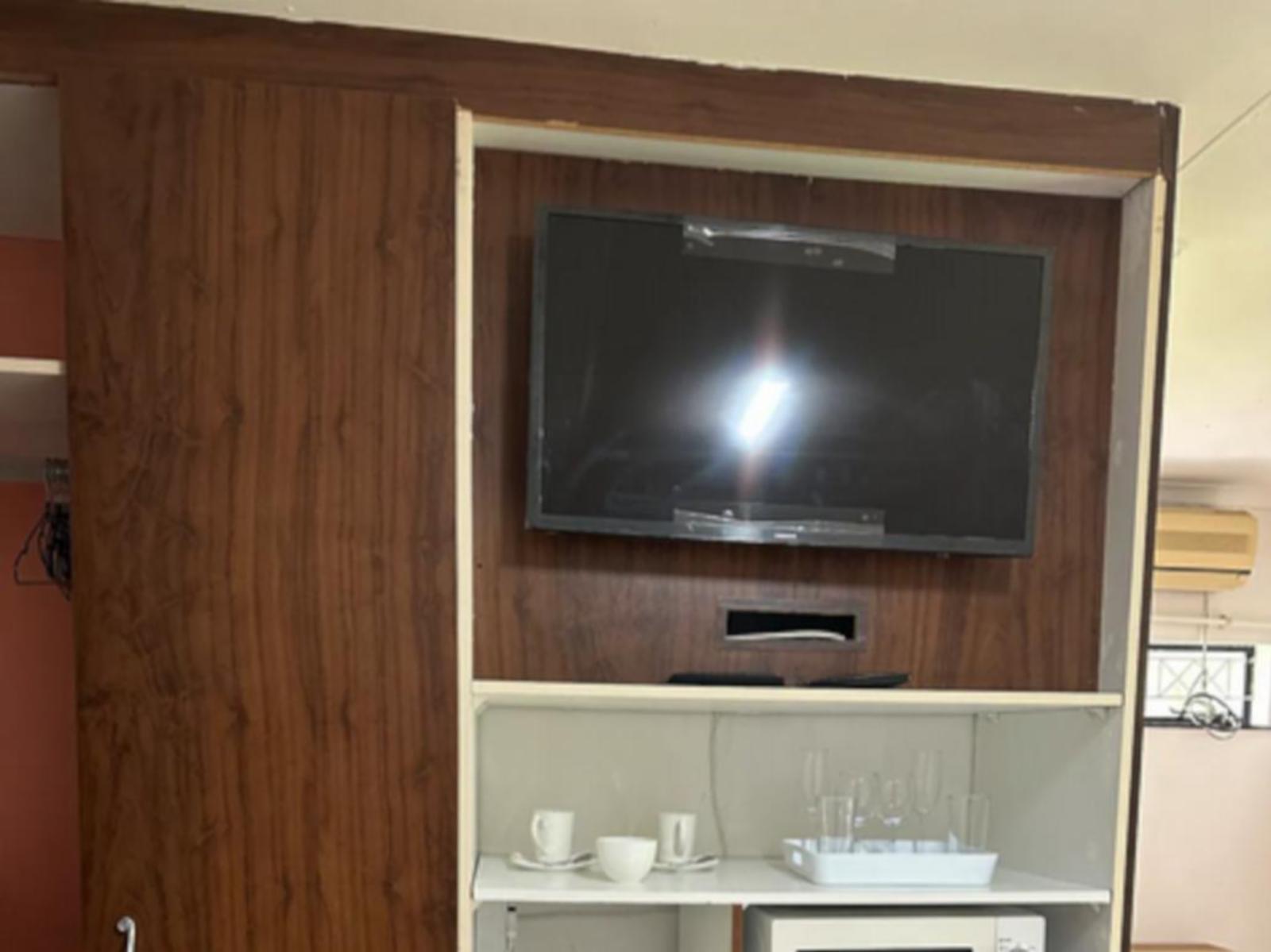Room 2 — TV and multimedia