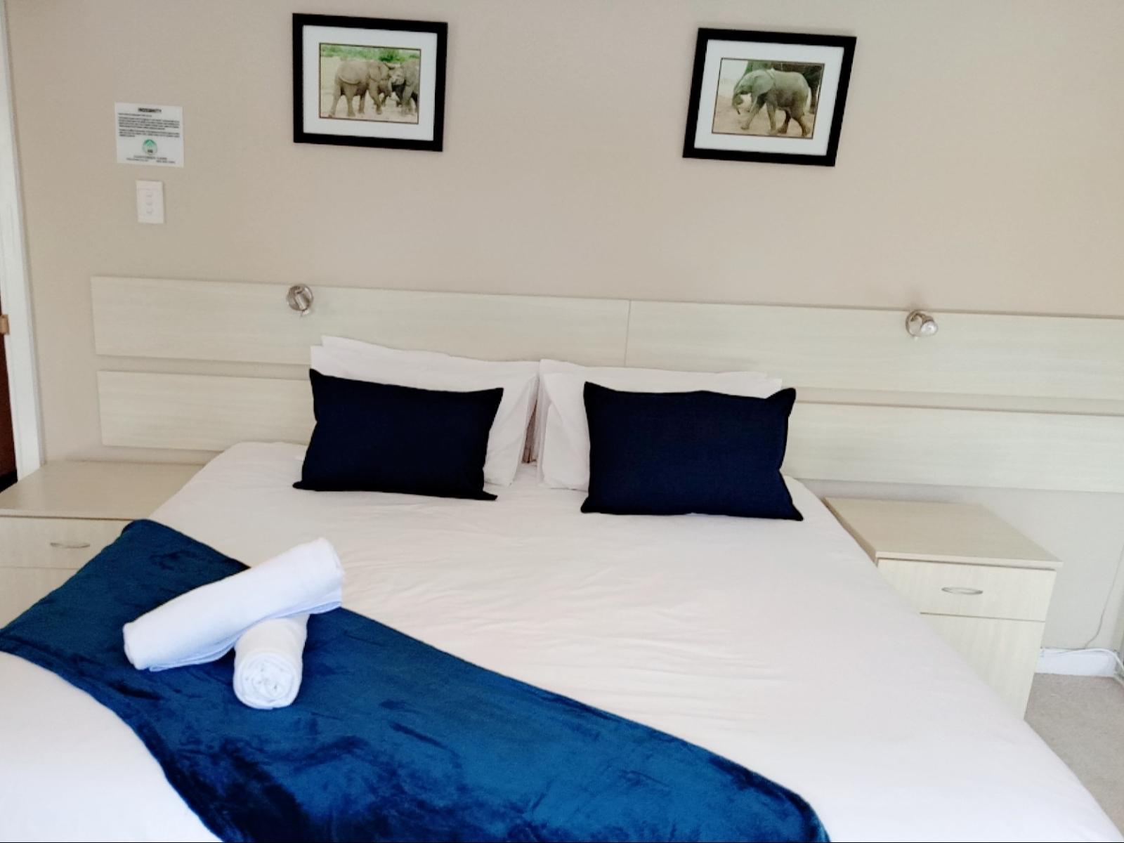 Room 1 — Photo of the whole room