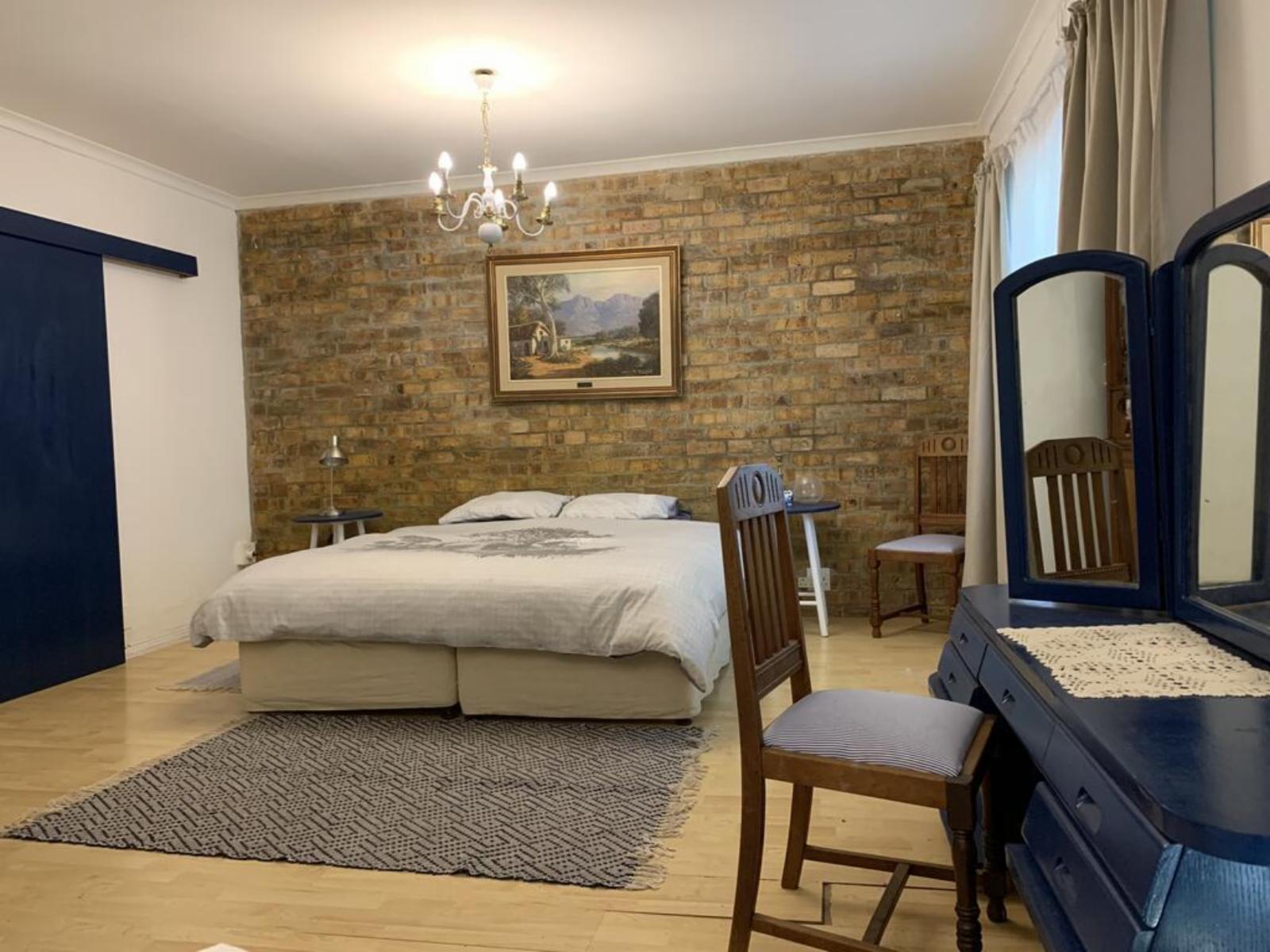 Room 1 — Bed