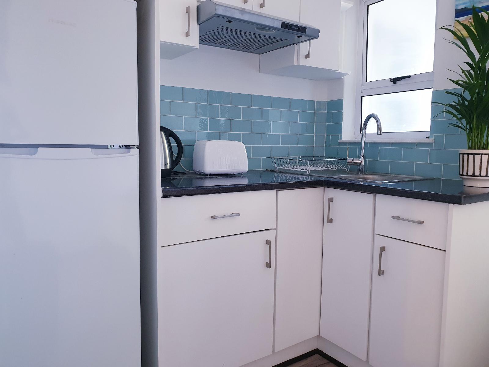 Room 1 — Kitchenette