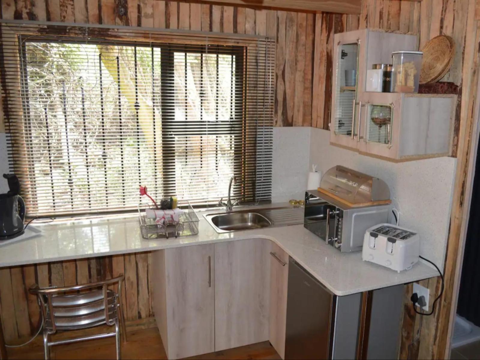 Room 1 — Kitchenette