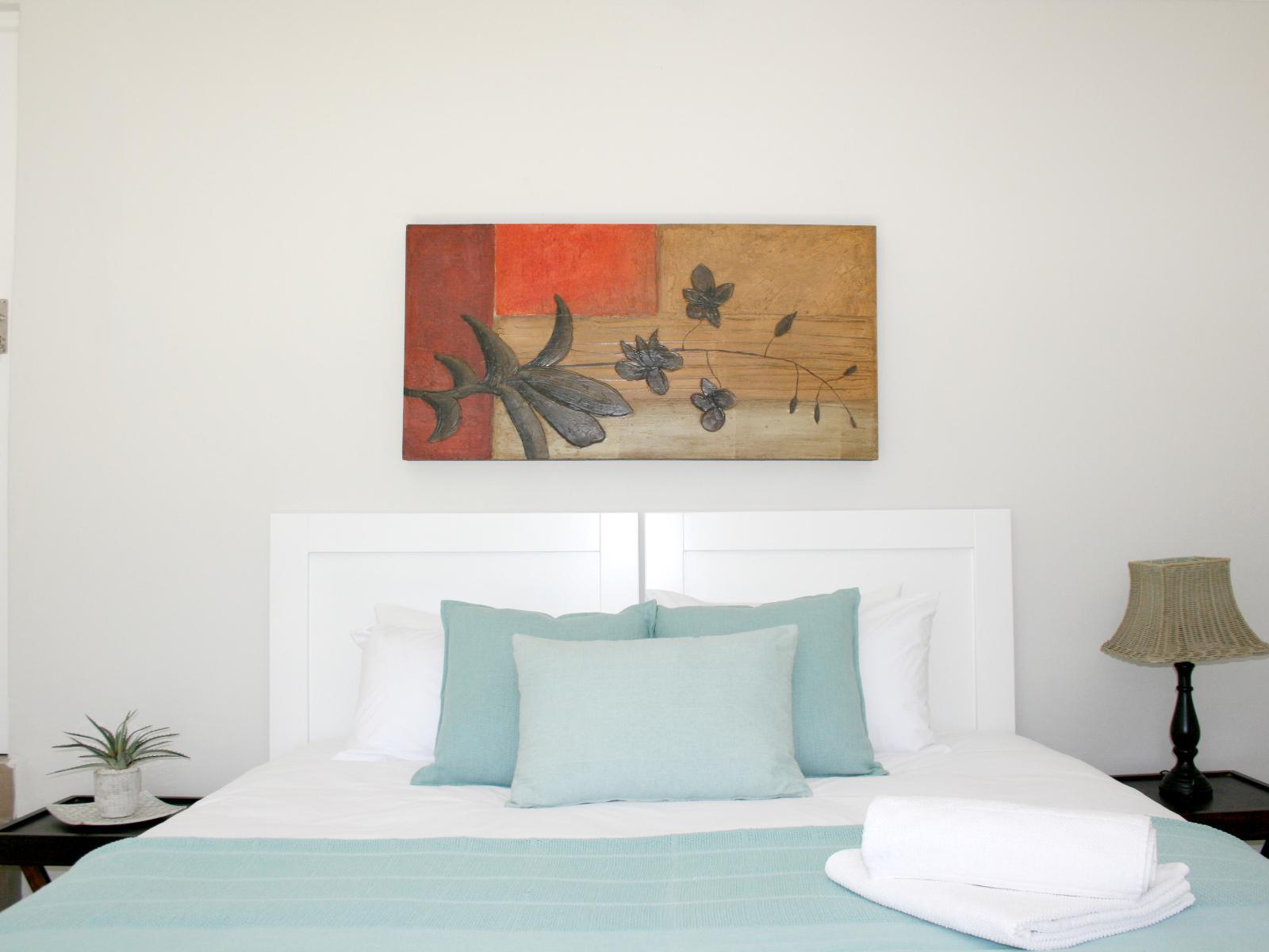 Room 1 — Photo of the whole room
