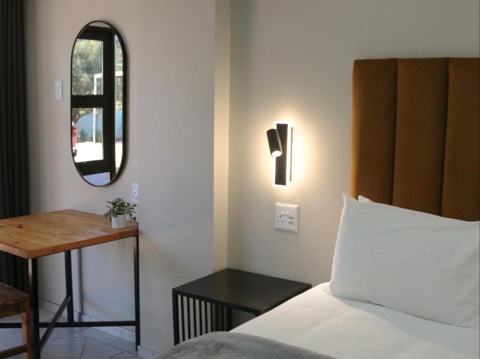Room 1 — Photo of the whole room
