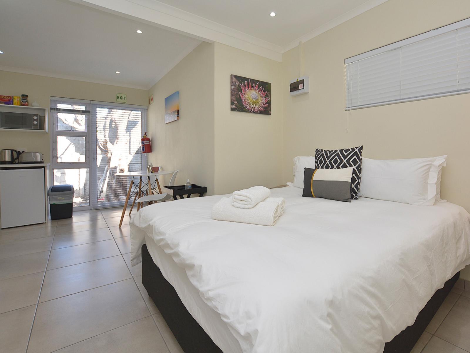 Room 1 — Bed