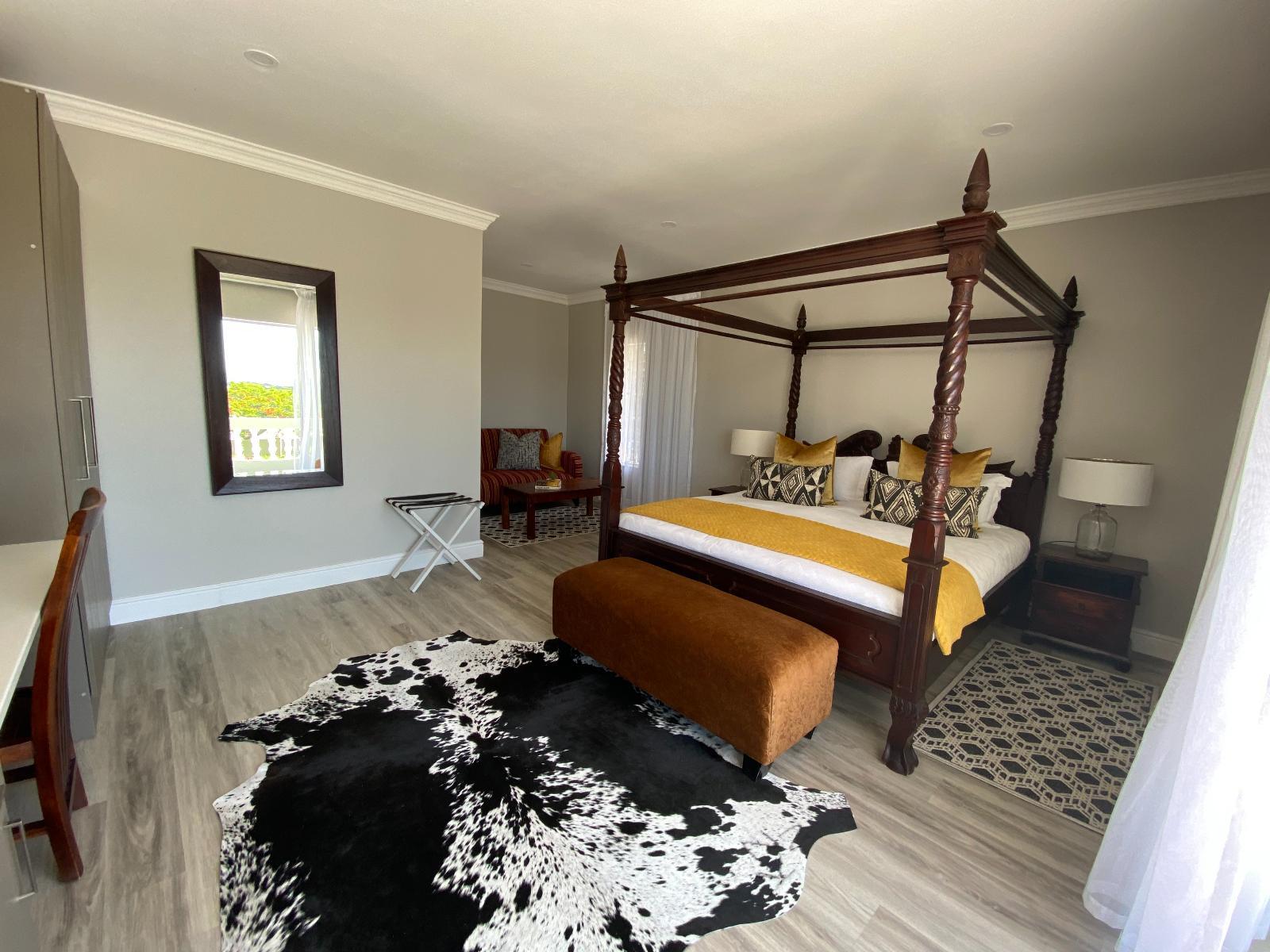 Room 1 — Photo of the whole room