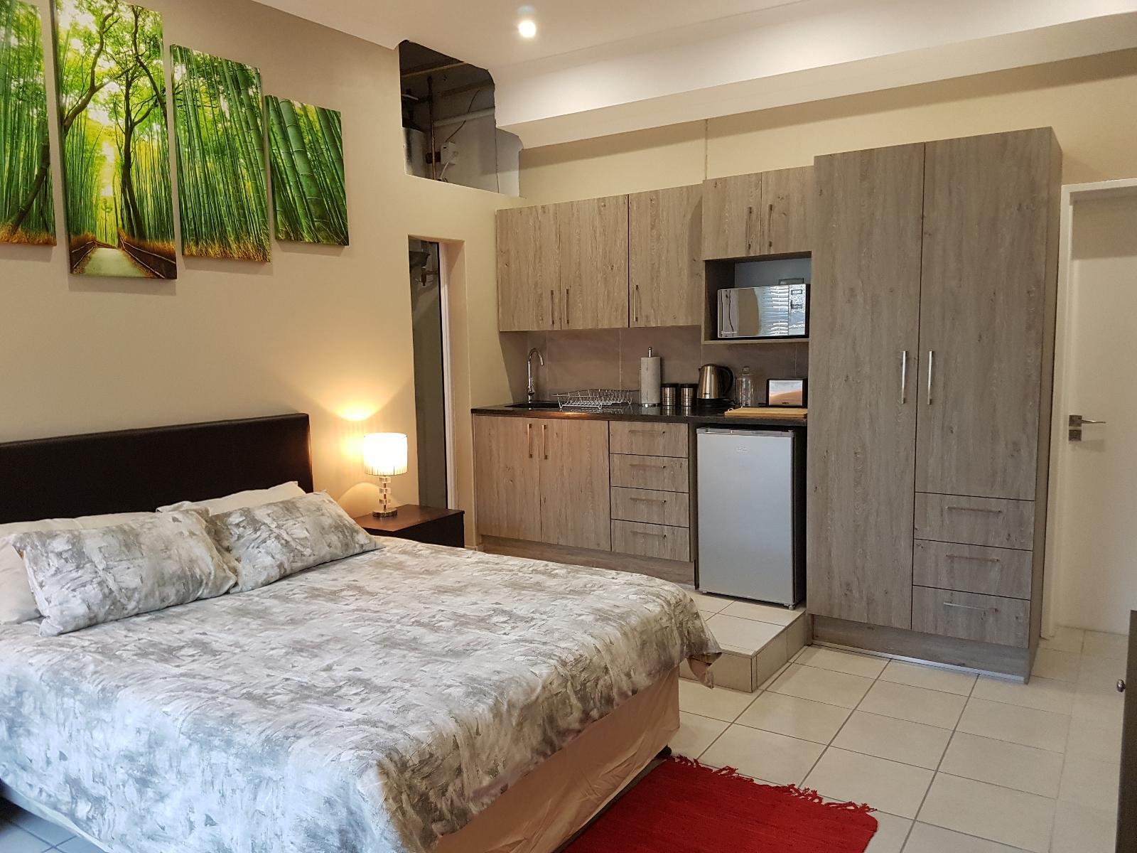 Room 1 — Kitchenette