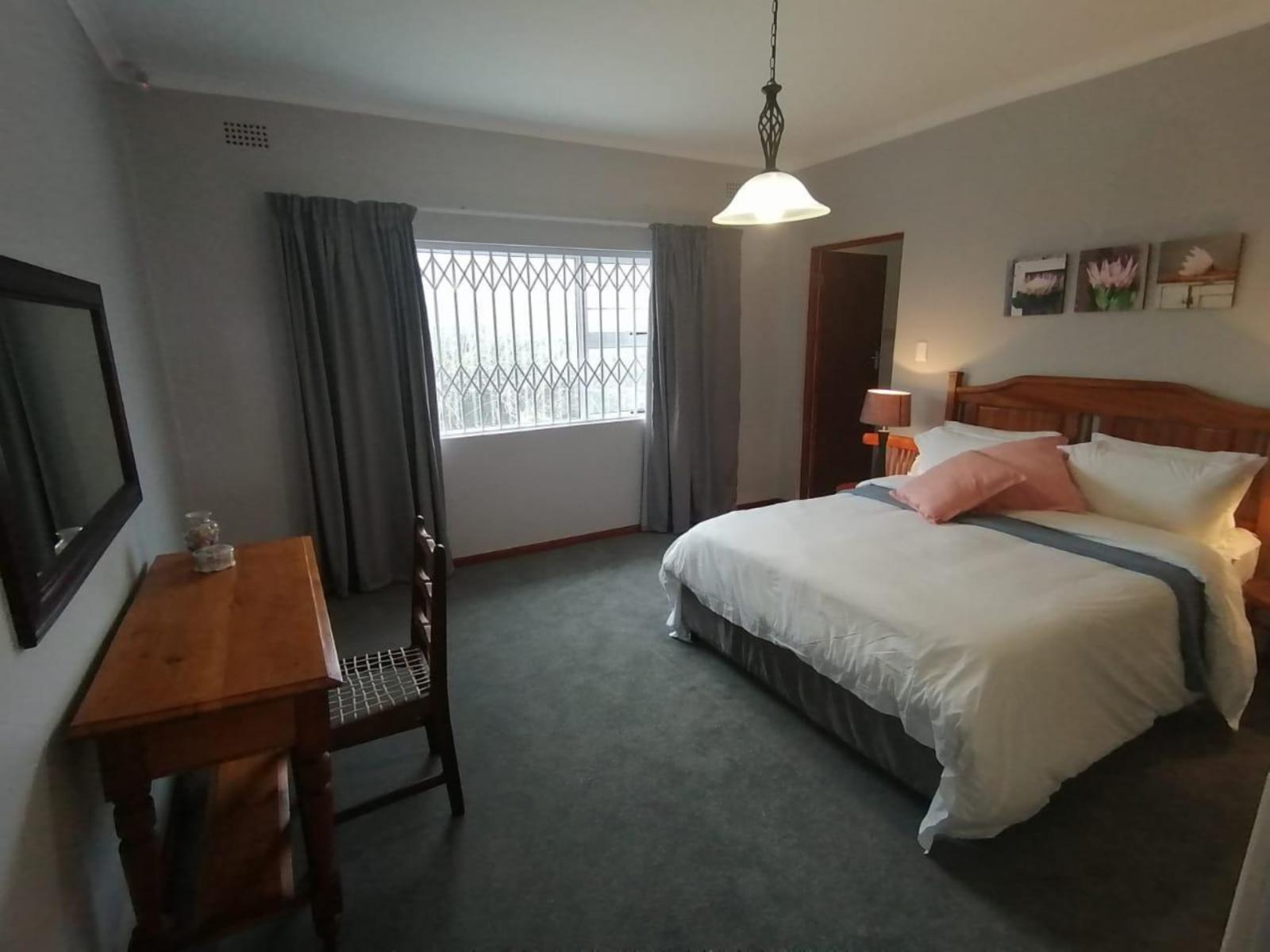 Room 6 — Photo of the whole room