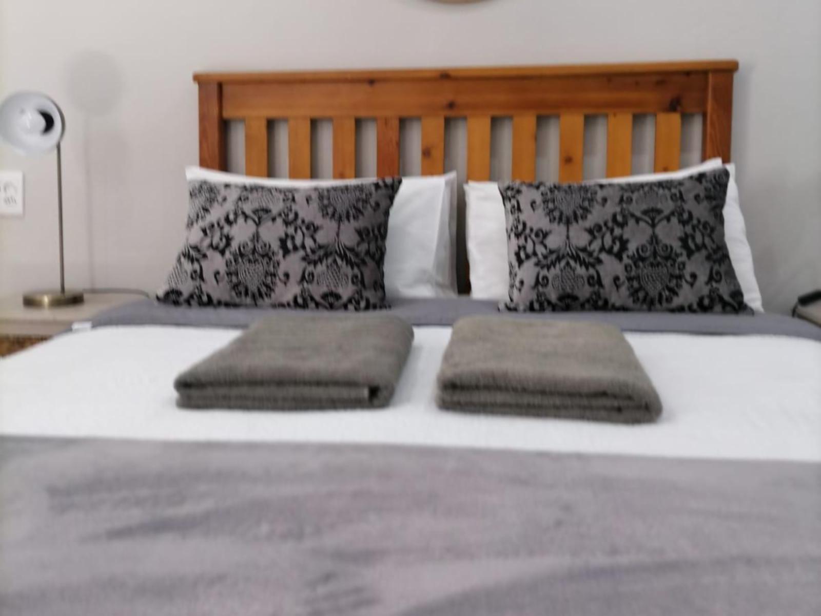 Room 1 — Photo of the whole room