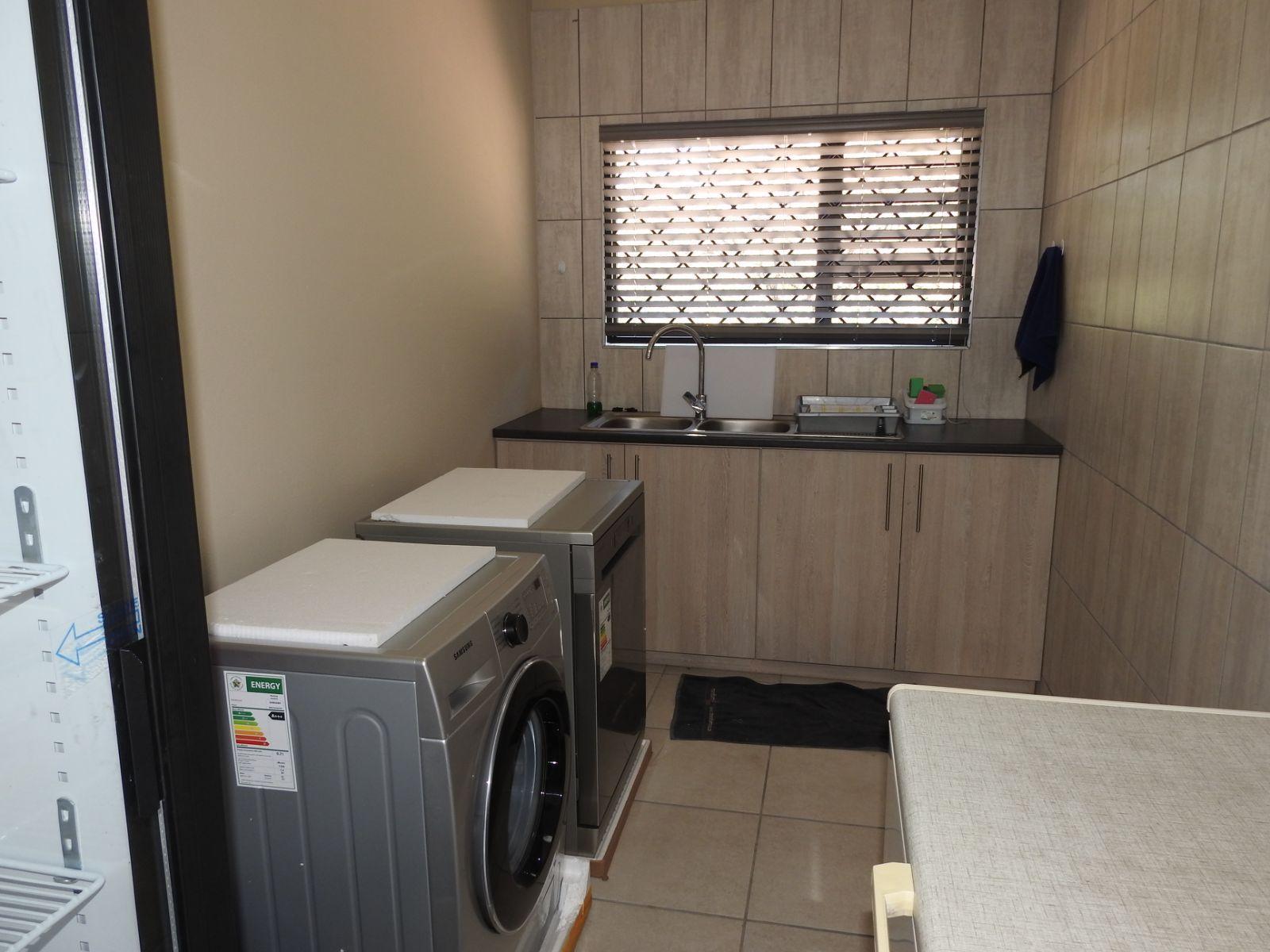 Room 1 — Kitchenette