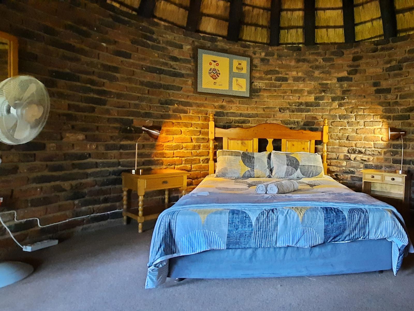 Room 14 — Bed
