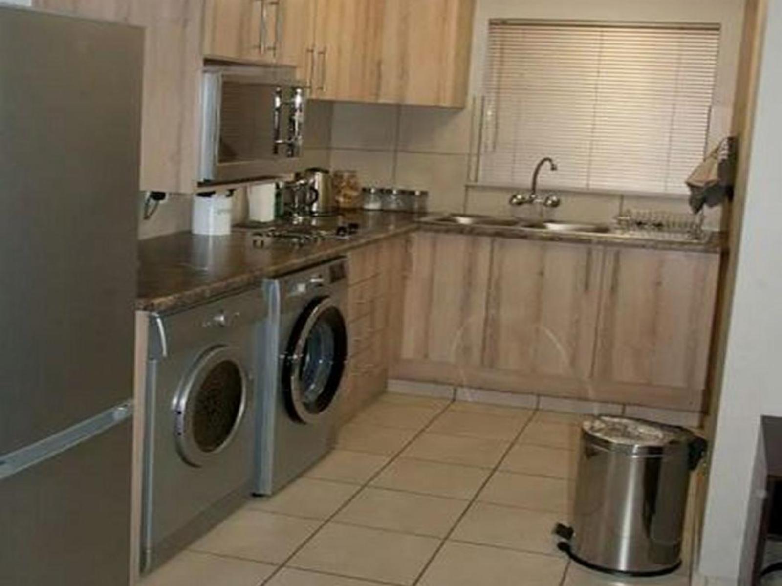 Room 1 — Kitchenette