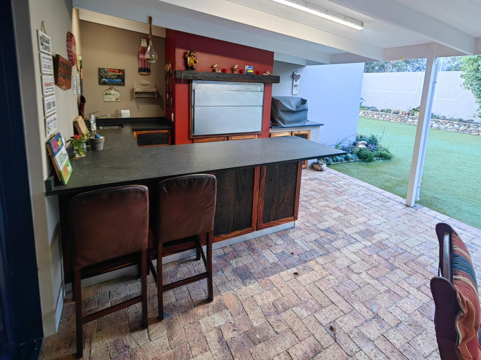 Room 7 — Braai/BBQ facilities