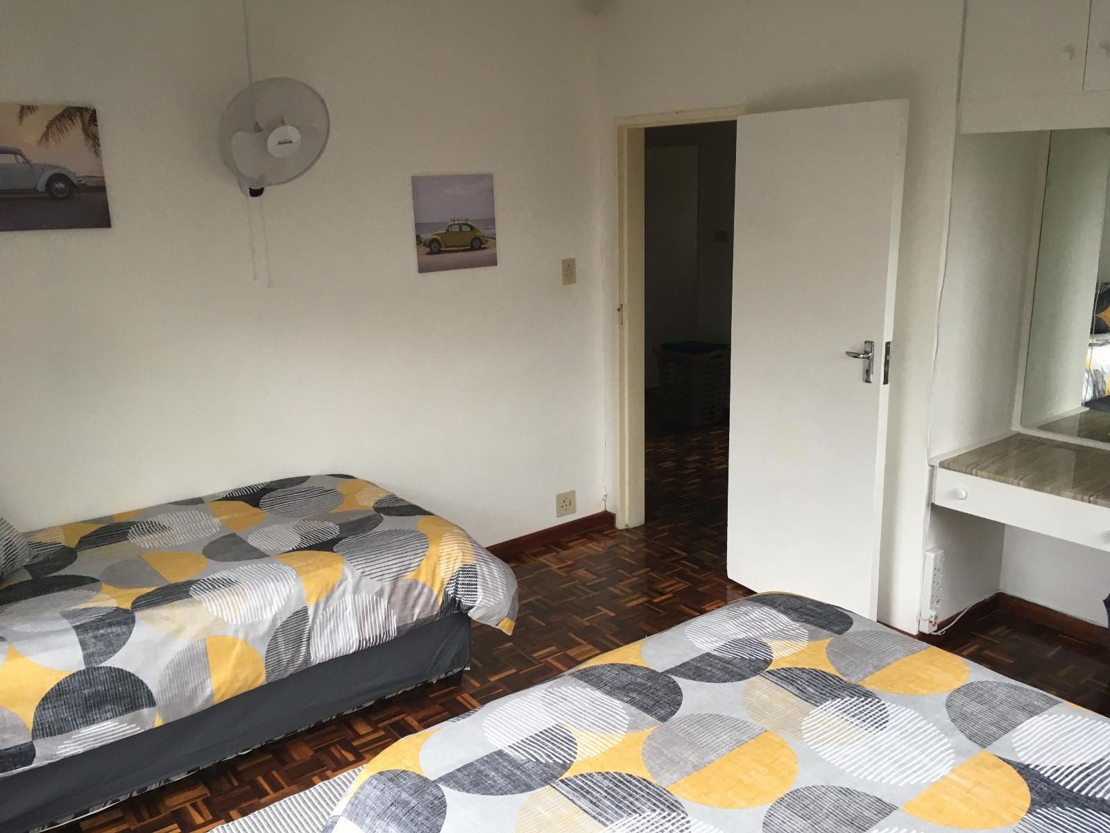 Room 2 — Photo of the whole room