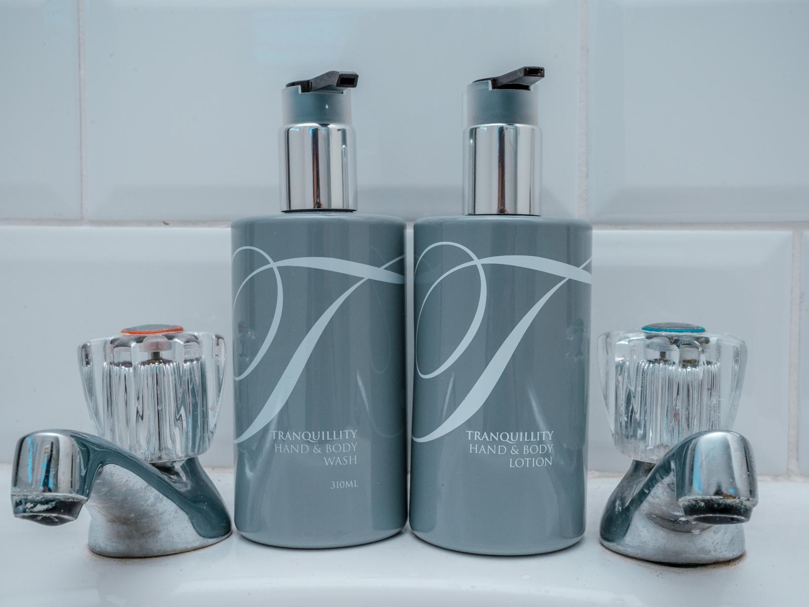 Room 7 — Bathroom
