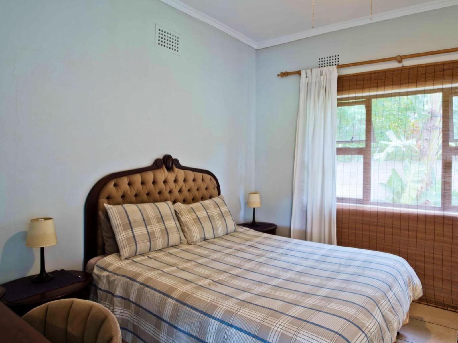 Room 1 — Photo of the whole room