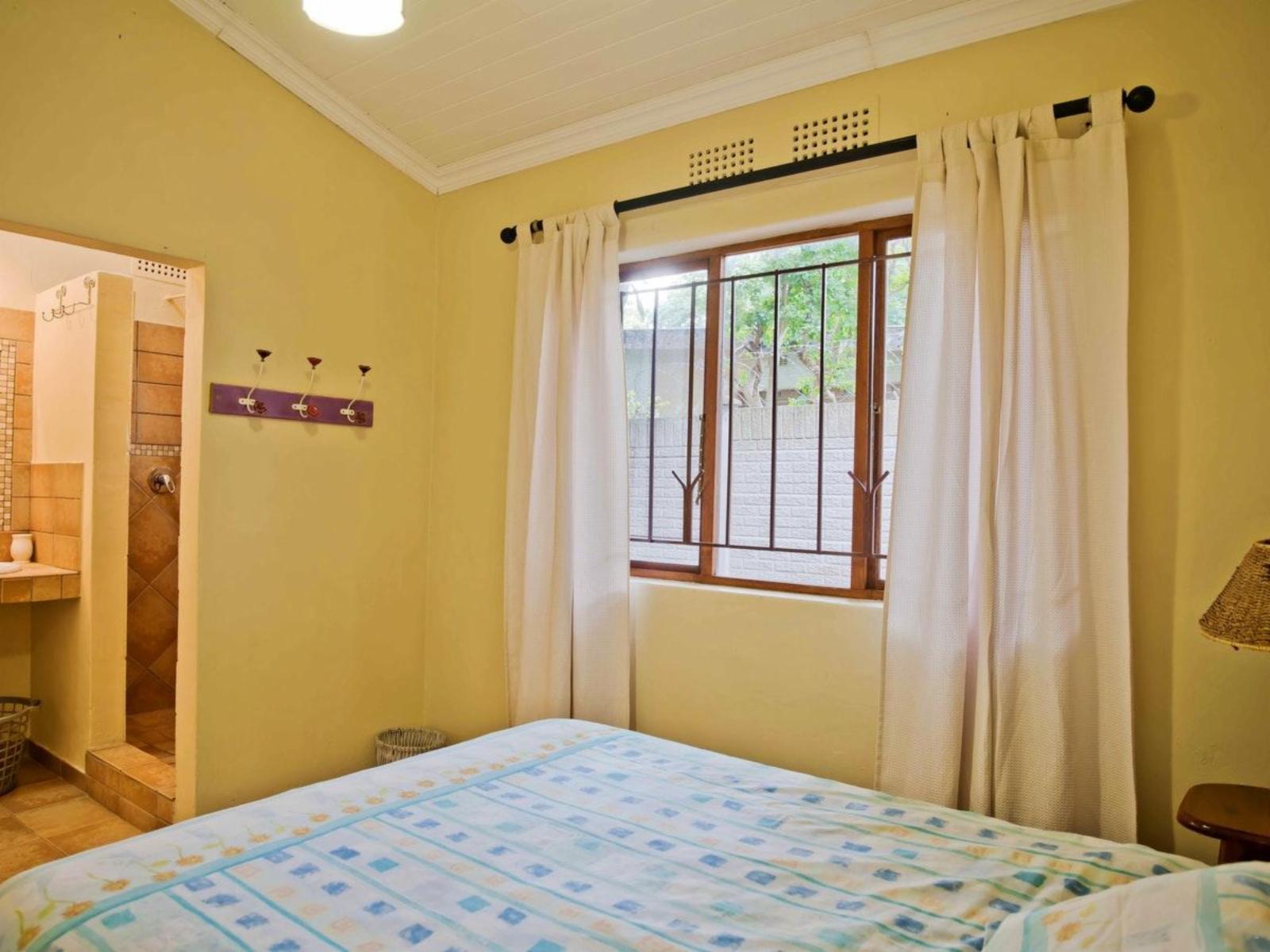 Room 1 — Photo of the whole room