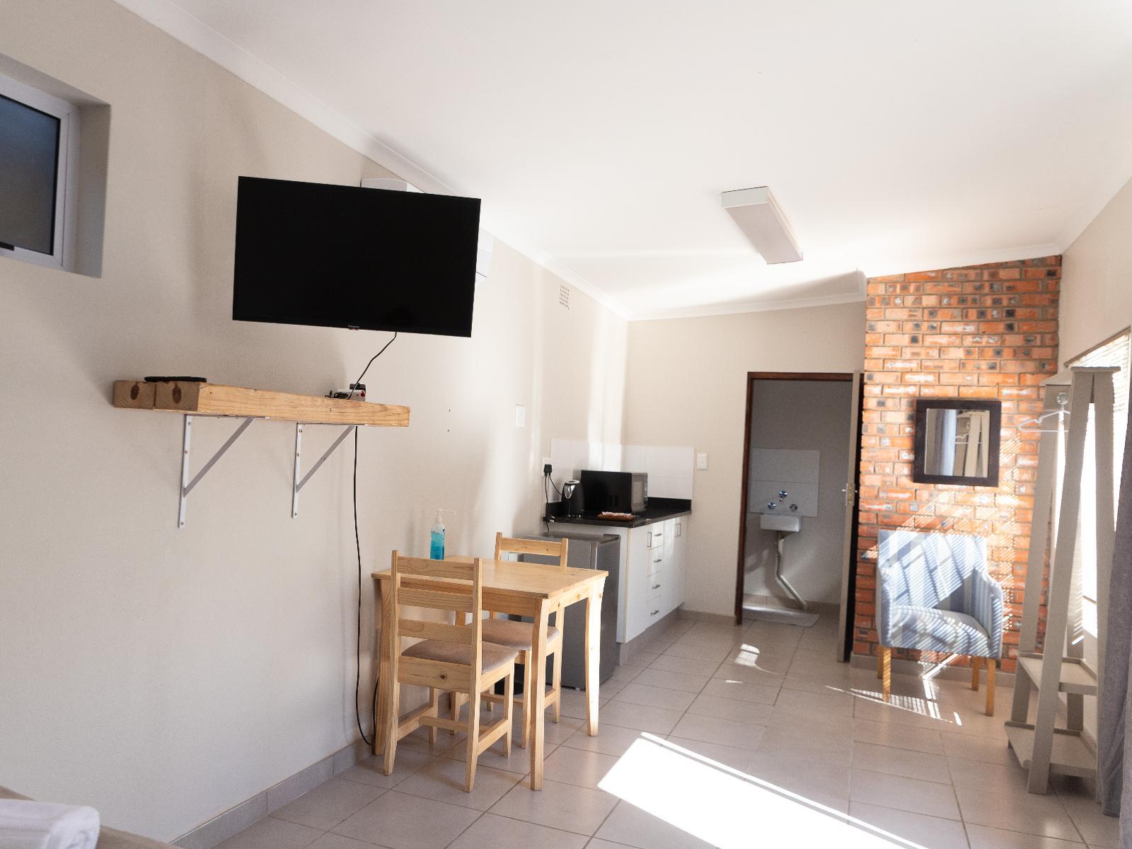 Room 2 — TV and multimedia
