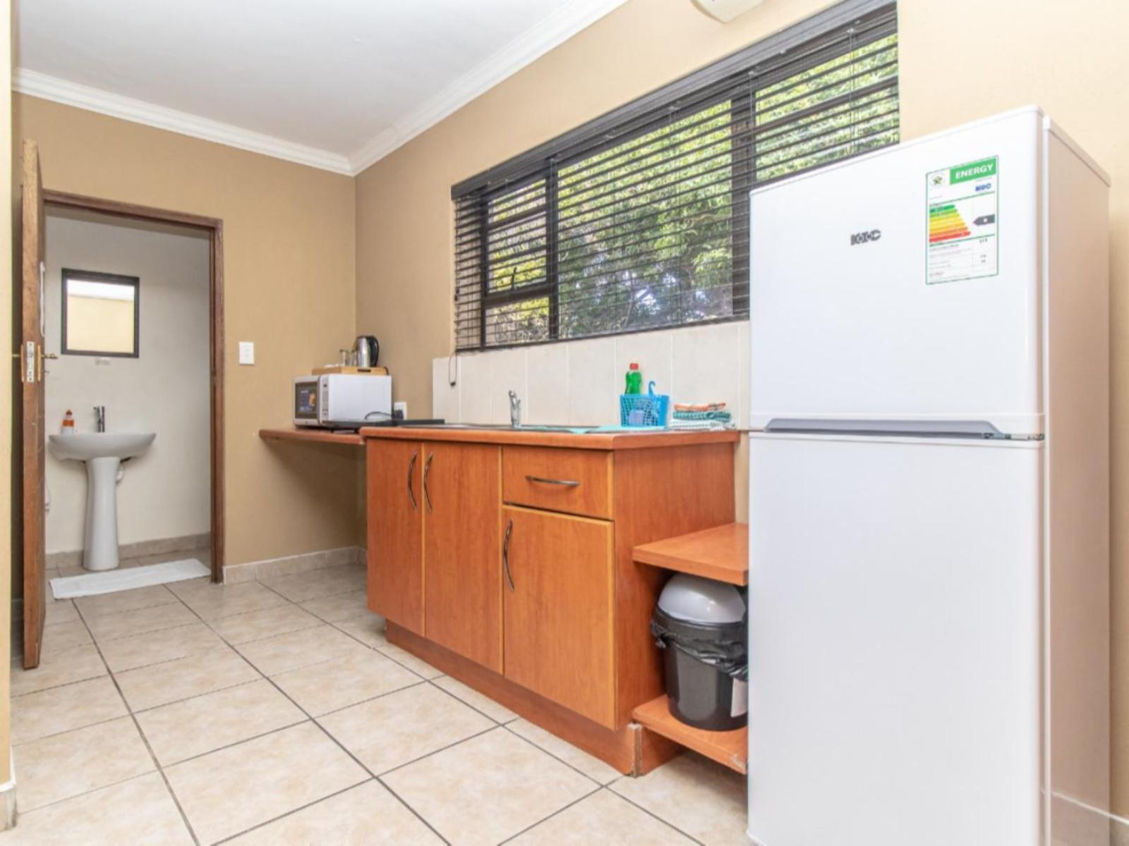 Room 6 — Kitchenette