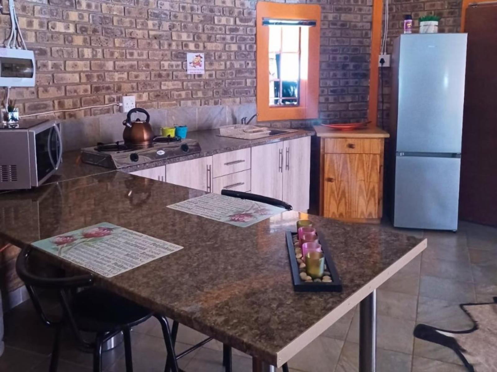 Room 1 — Kitchenette