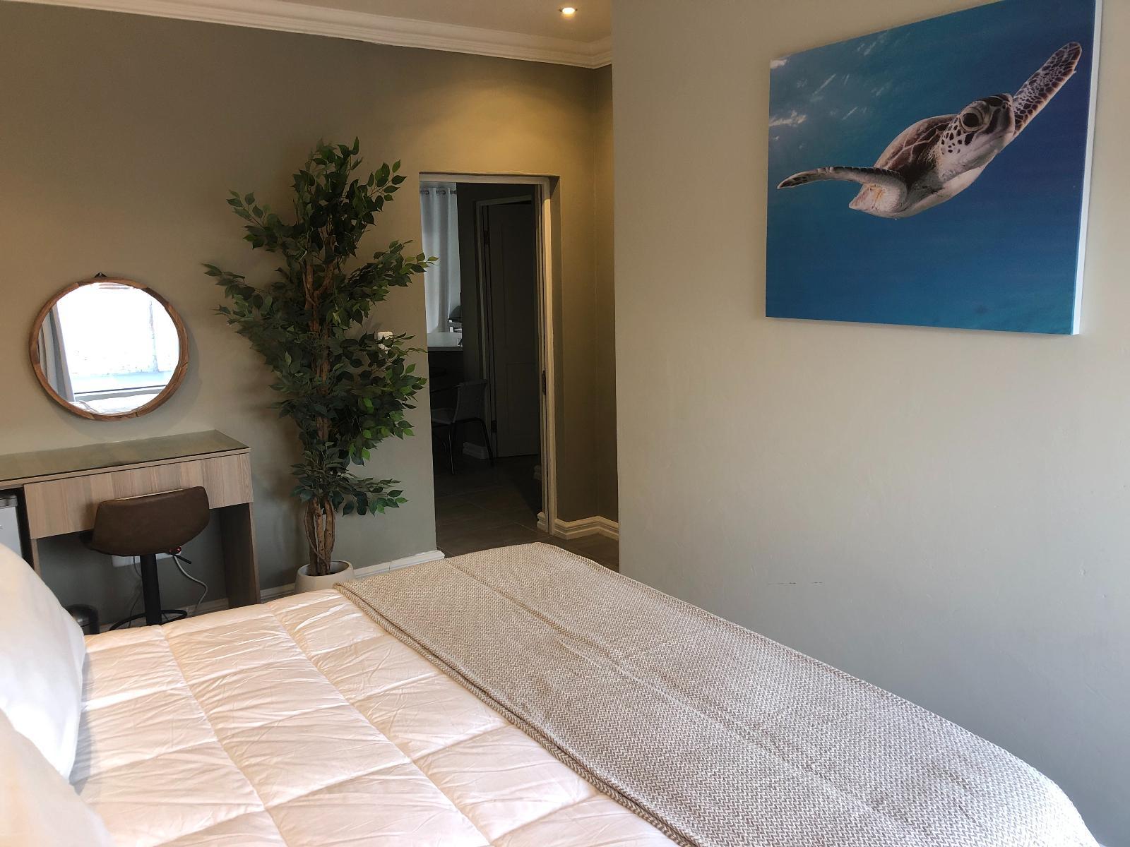 Room 1 — Photo of the whole room