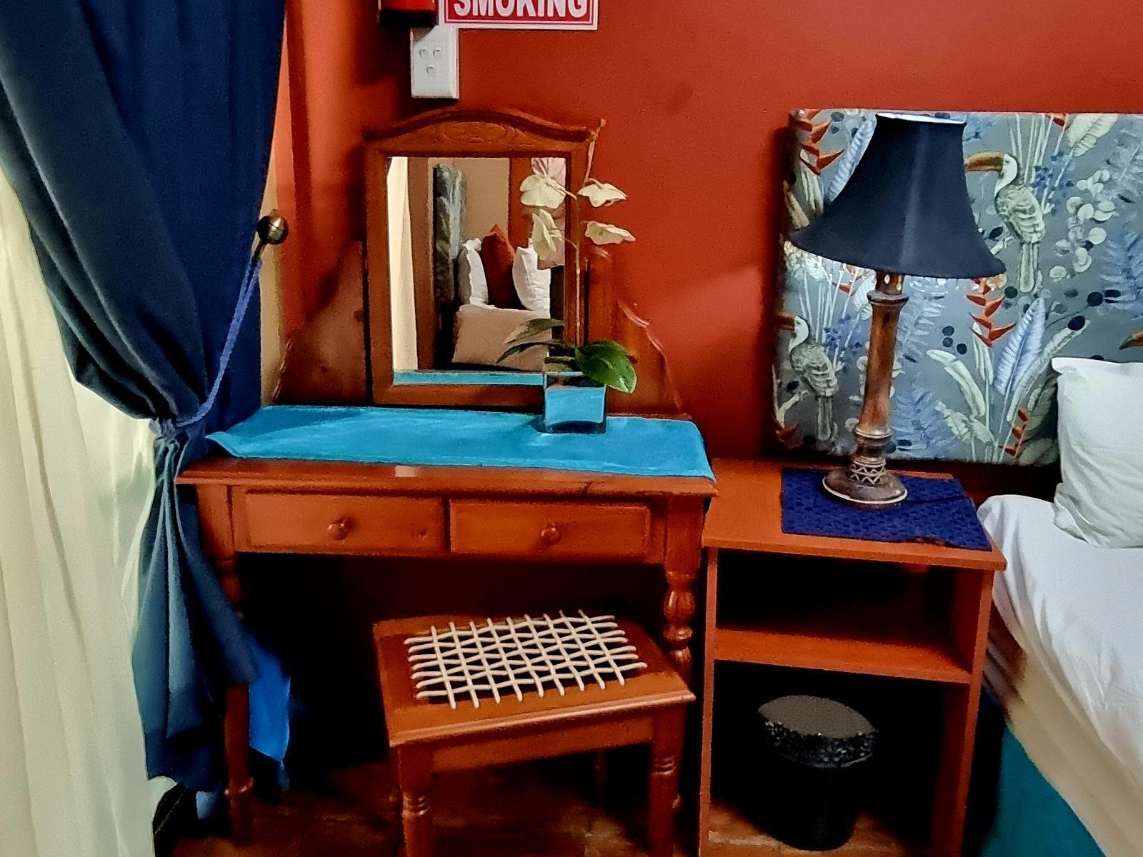 Room 1 — Photo of the whole room