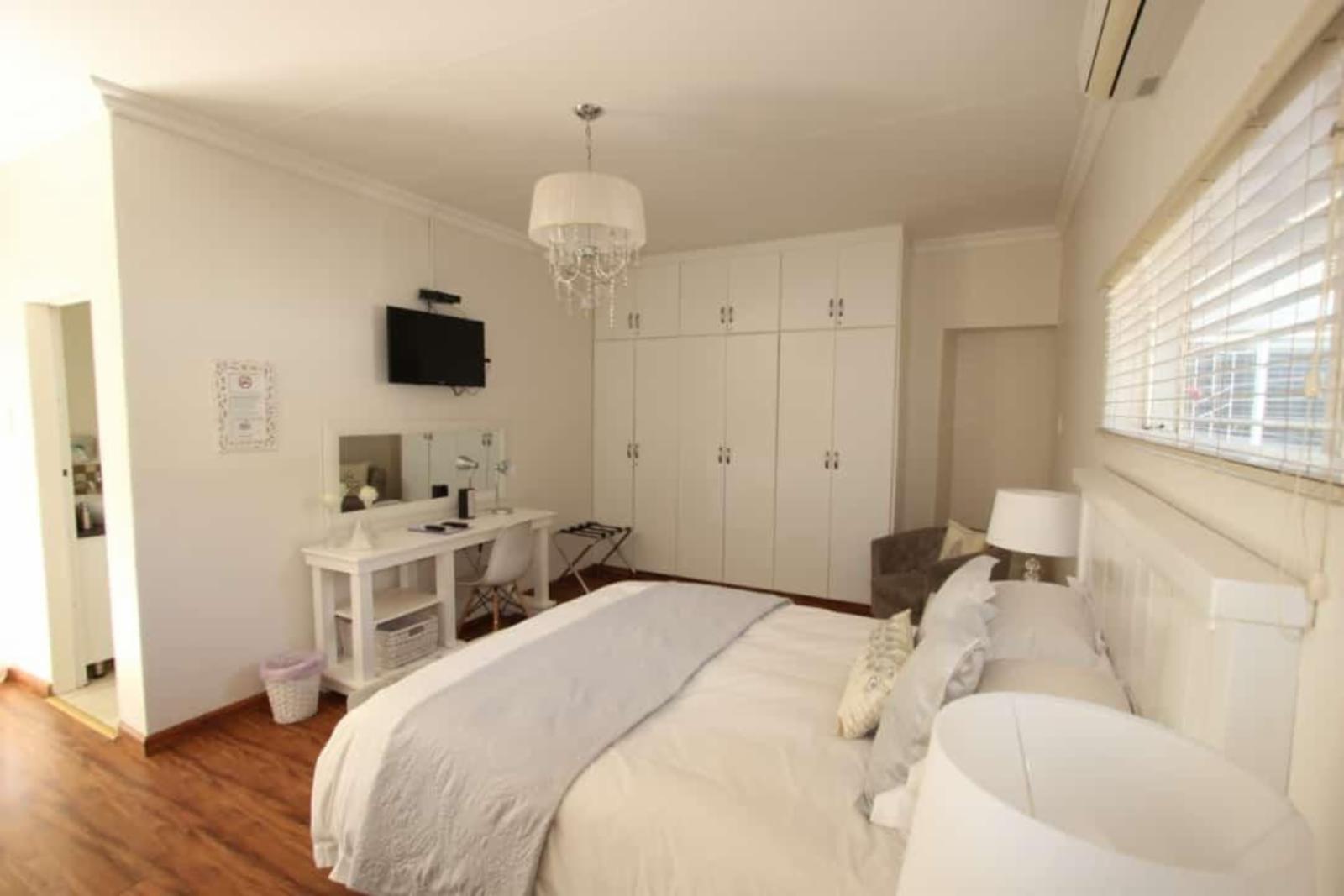 Room 1 — Bed