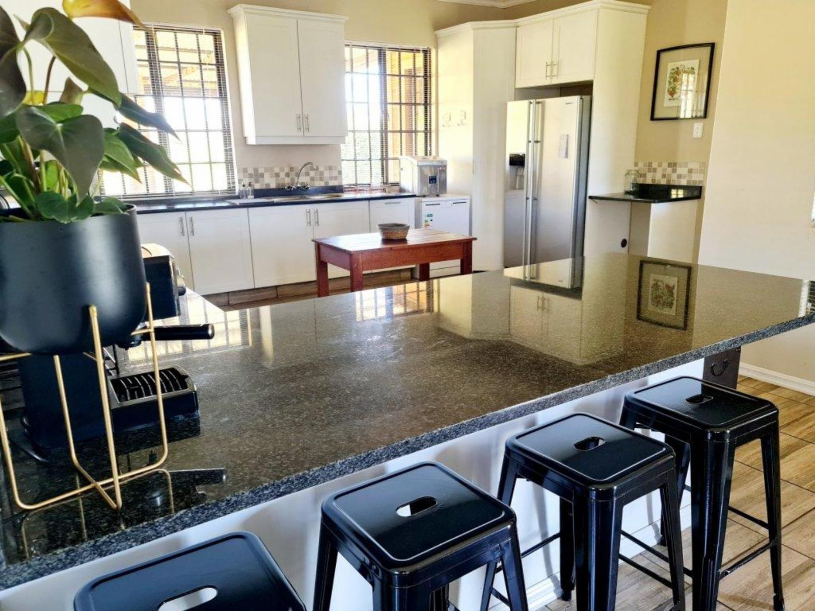 Room 1 — Kitchenette