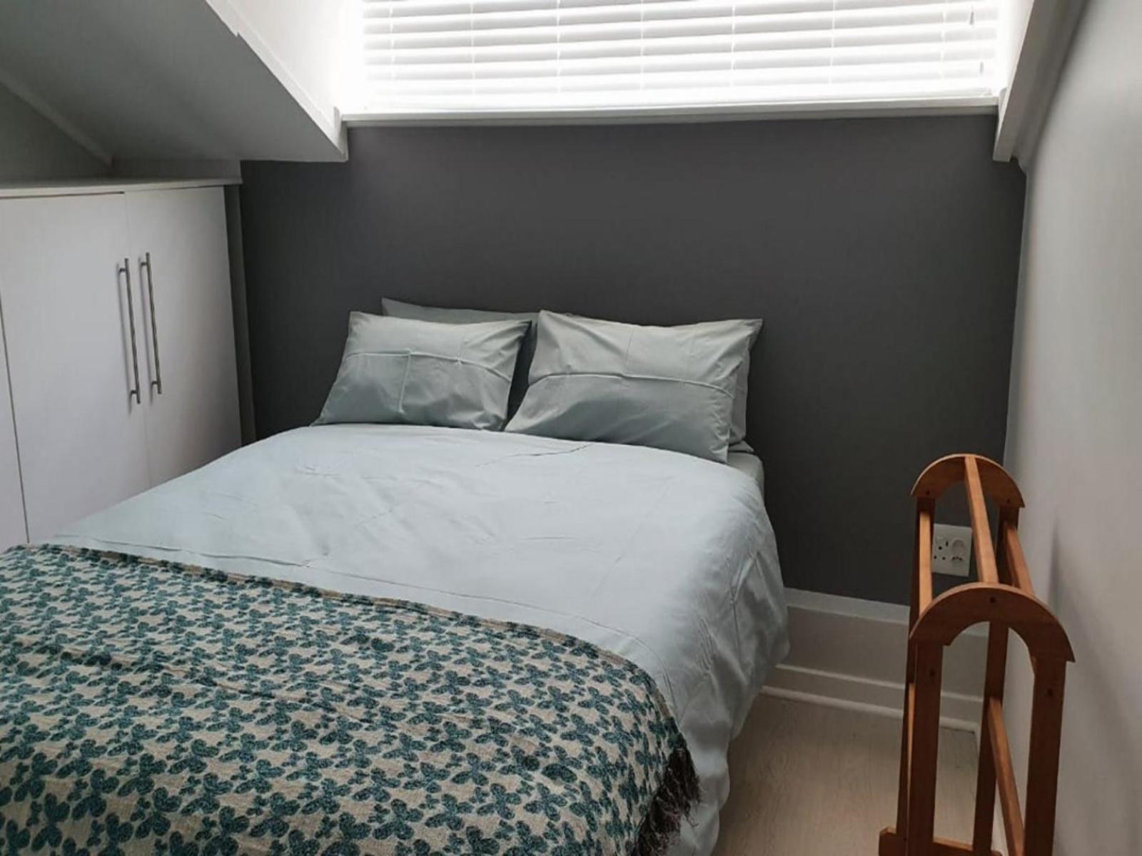 Room 1 — Bed