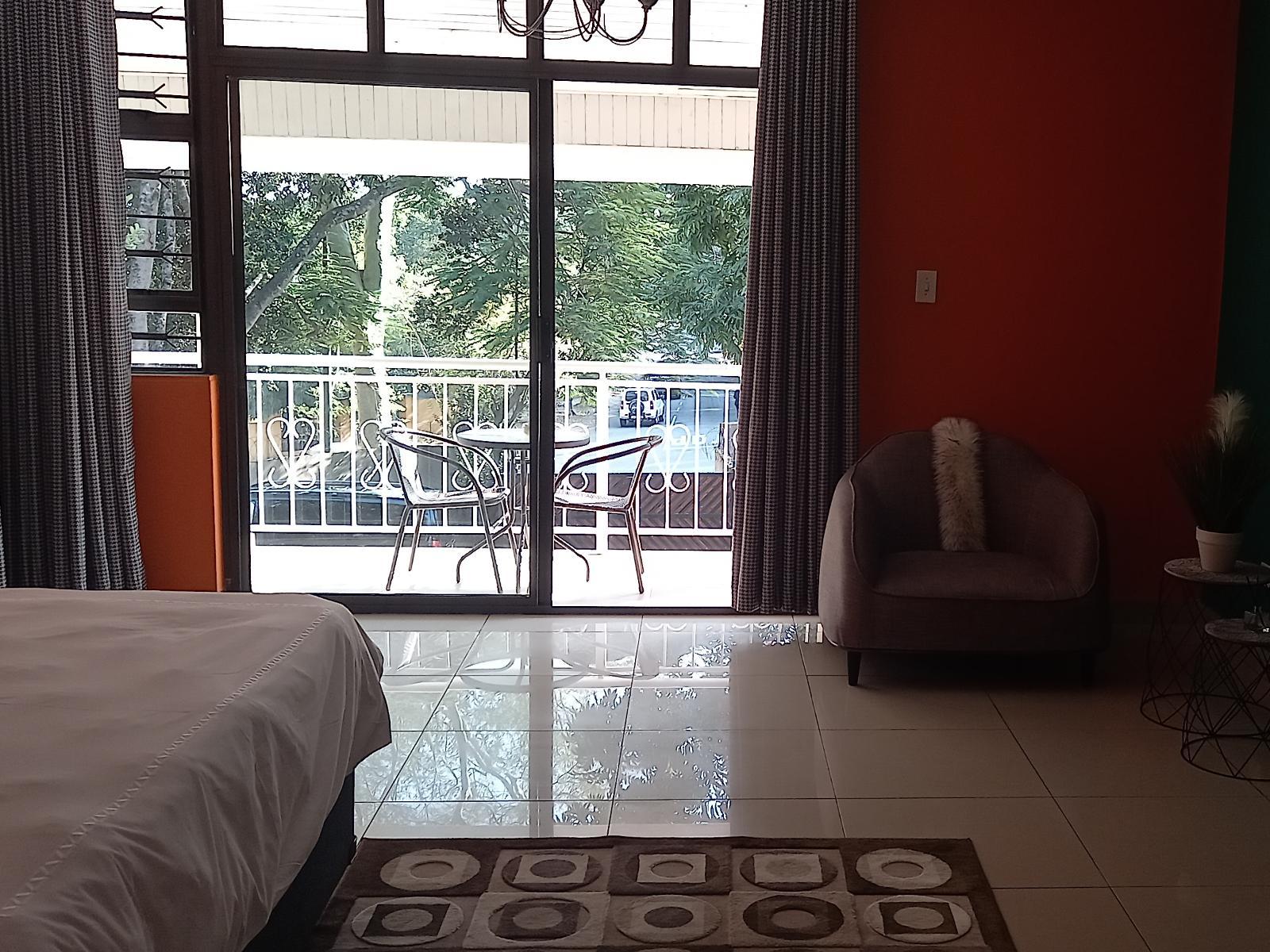 Room 1 — Photo of the whole room