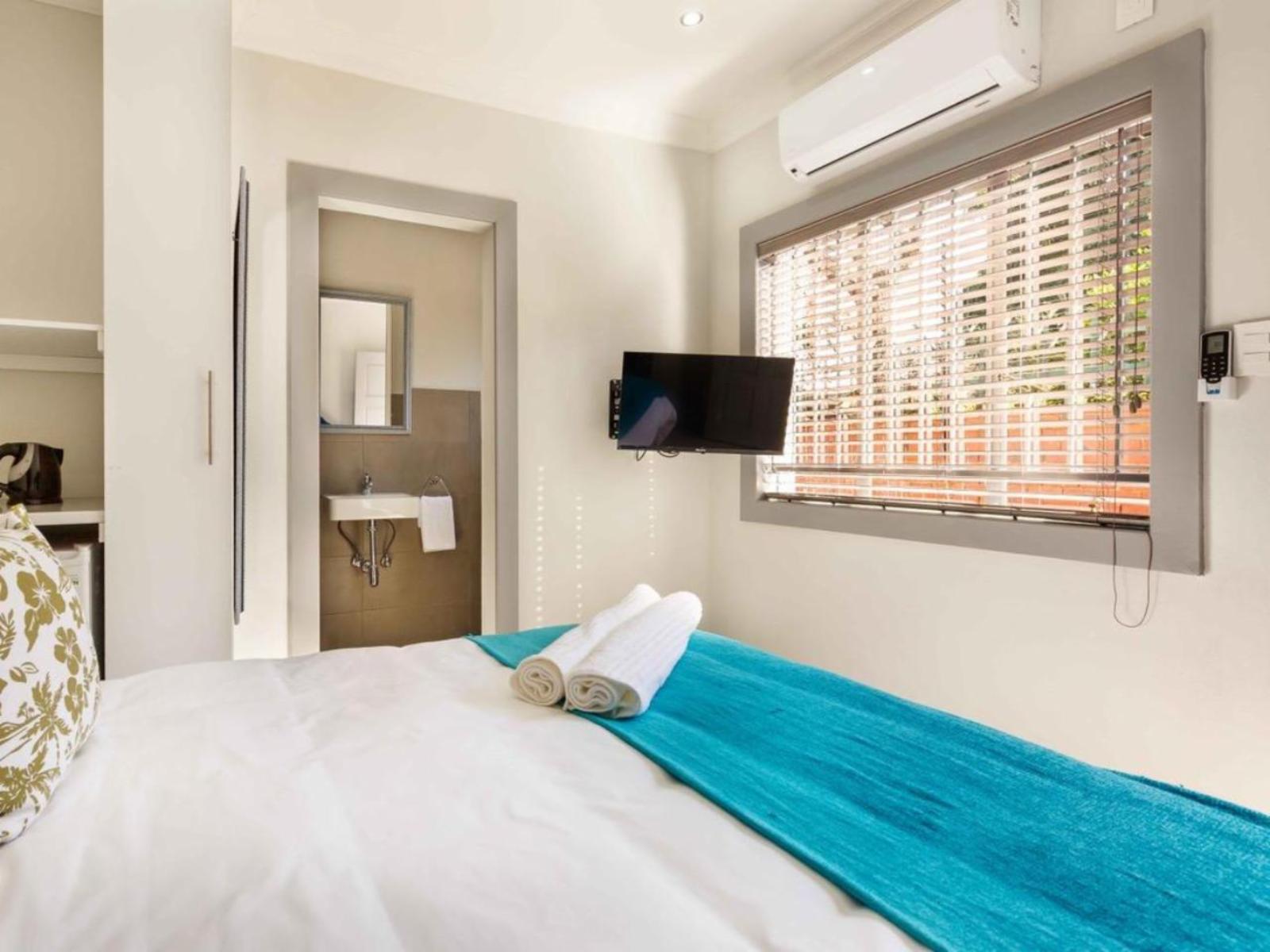 Room 1 — TV and multimedia