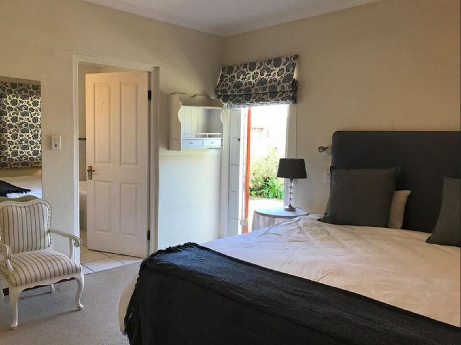 Room 1 — Photo of the whole room