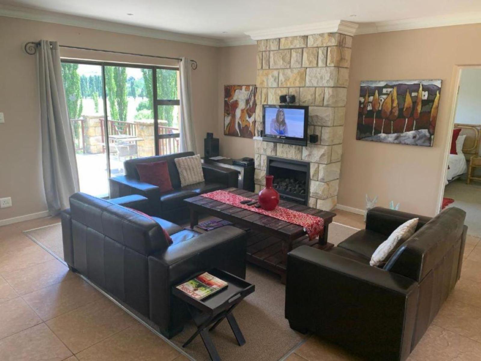 Communal lounge/ TV room