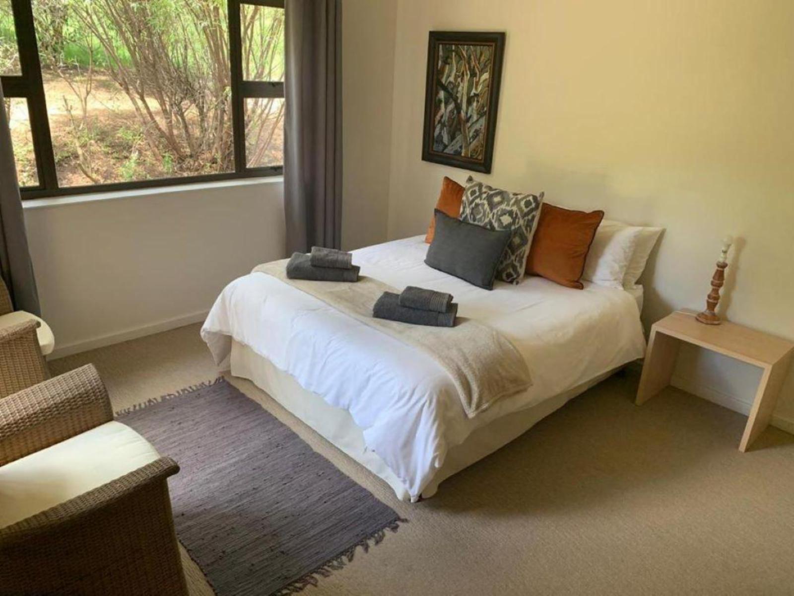 Room 1 — Photo of the whole room