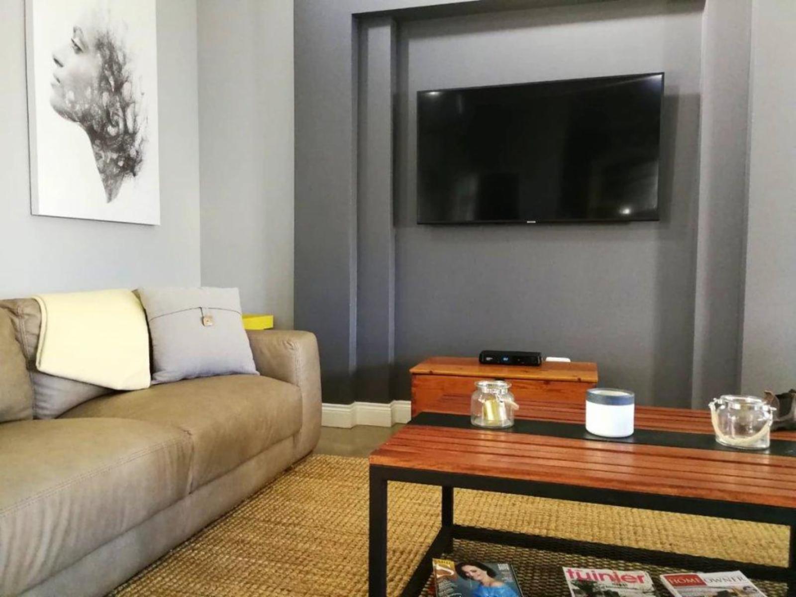 Room 1 — TV and multimedia