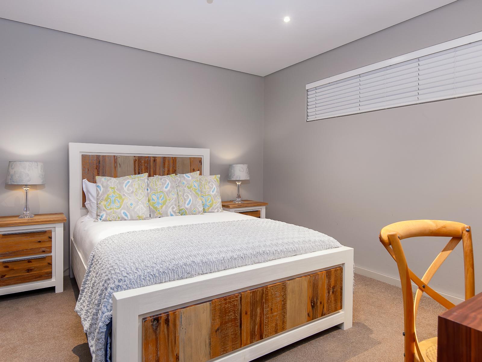Room 12 — Bed