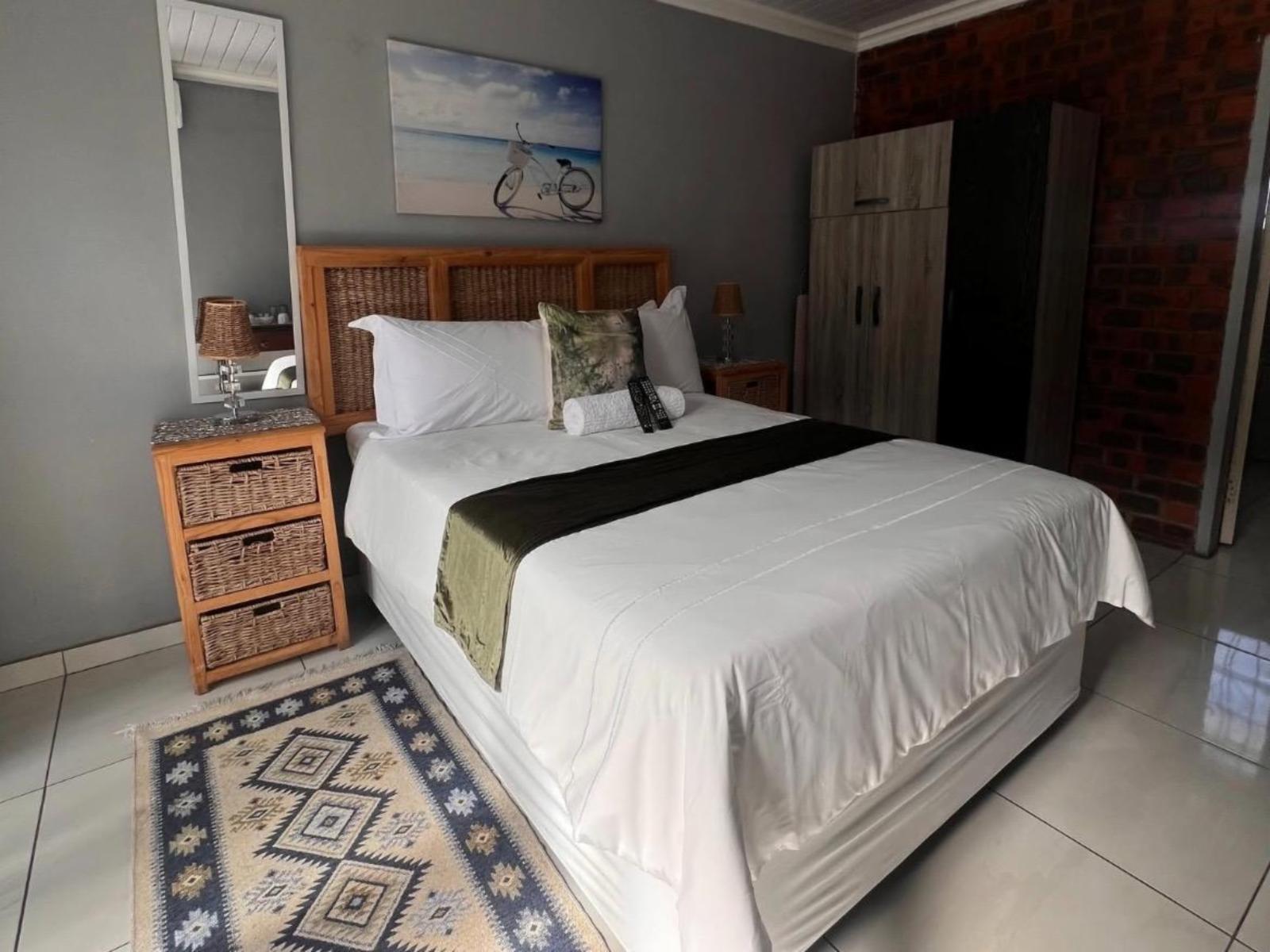 Room 4 — Bed