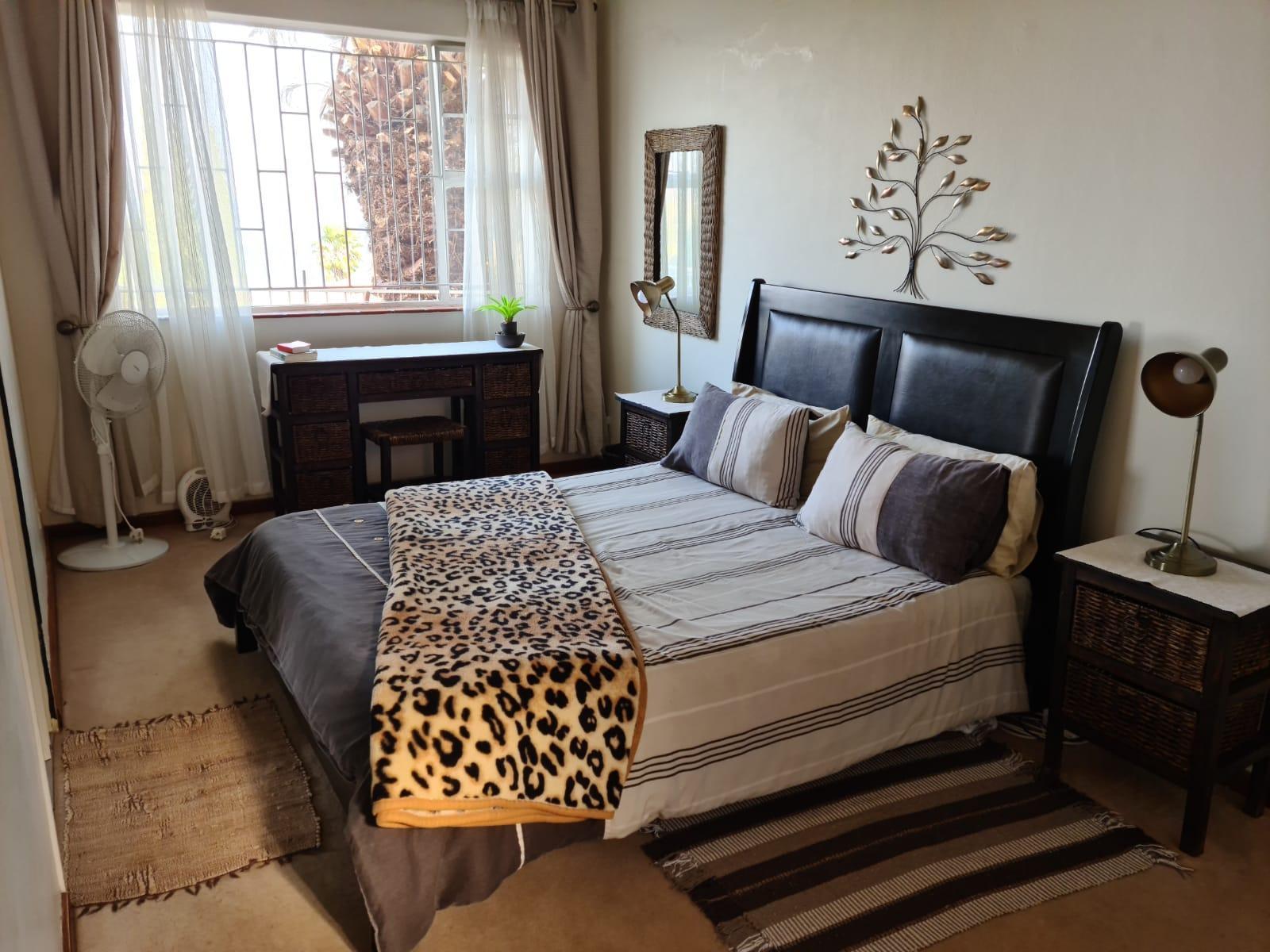 Room 1 — Photo of the whole room