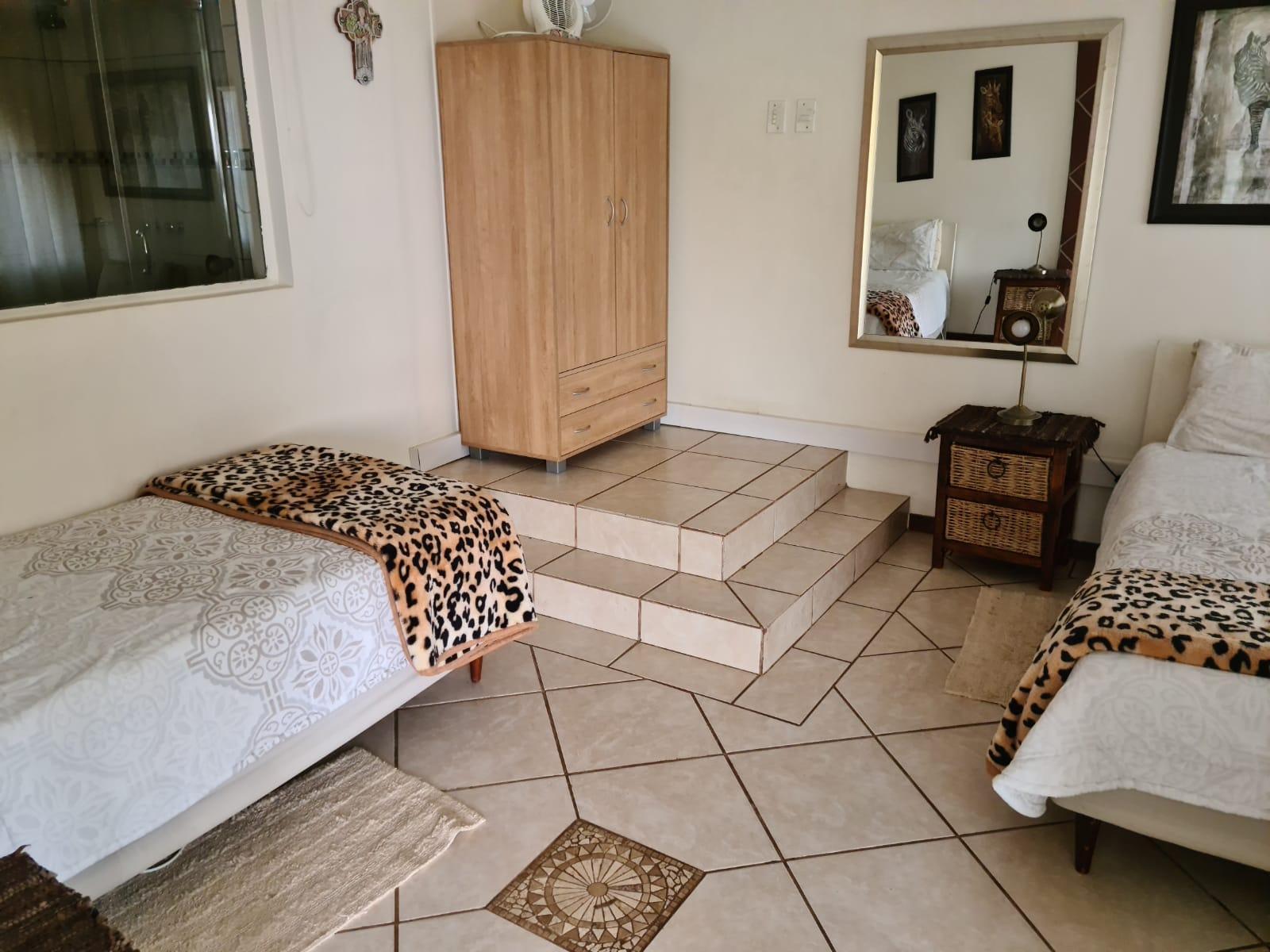 Room 1 — Photo of the whole room