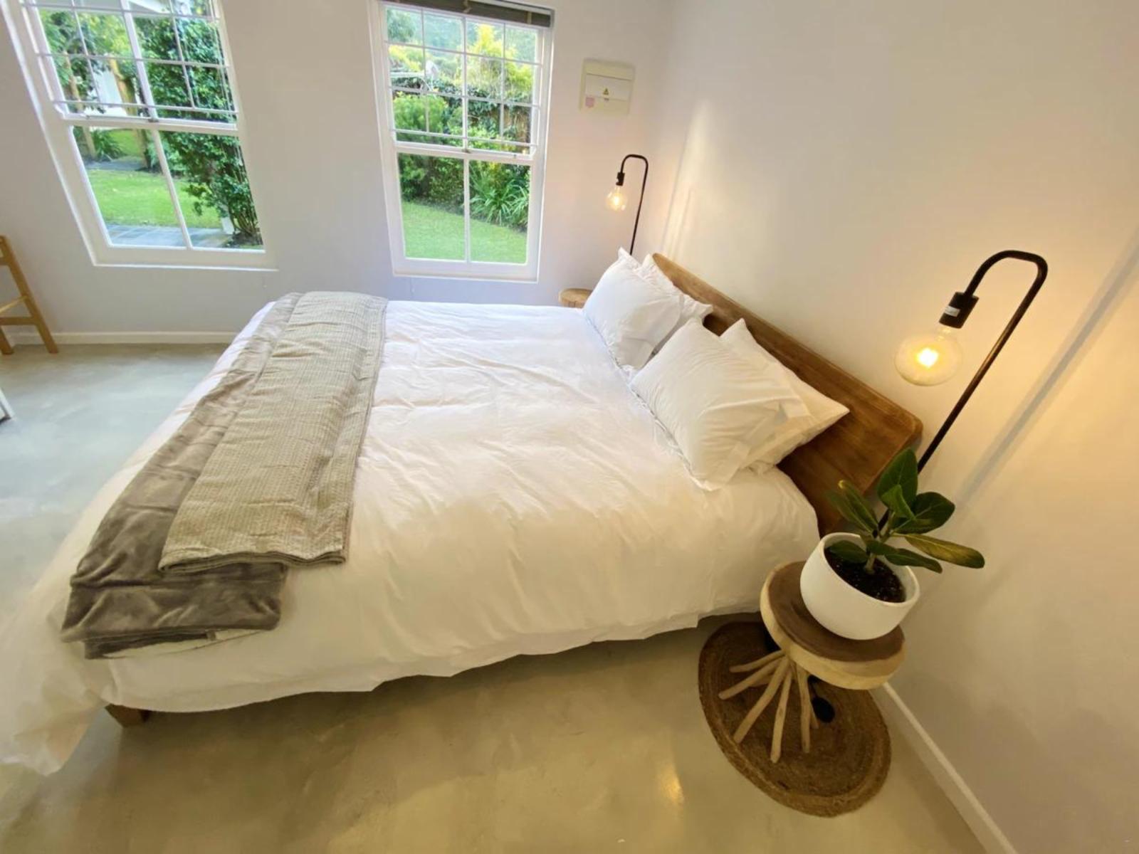 Room 1 — Photo of the whole room