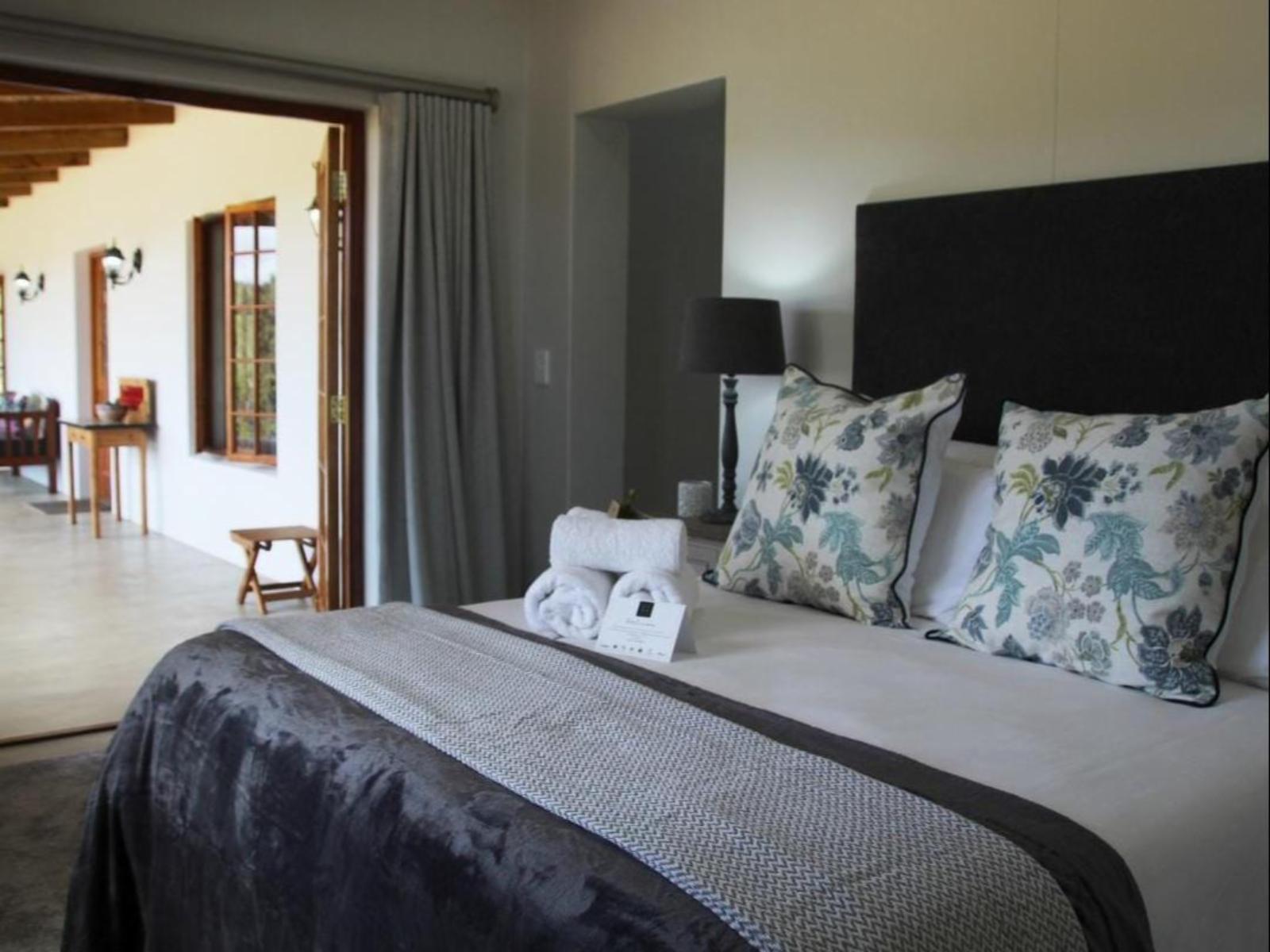 Room 1 — Photo of the whole room