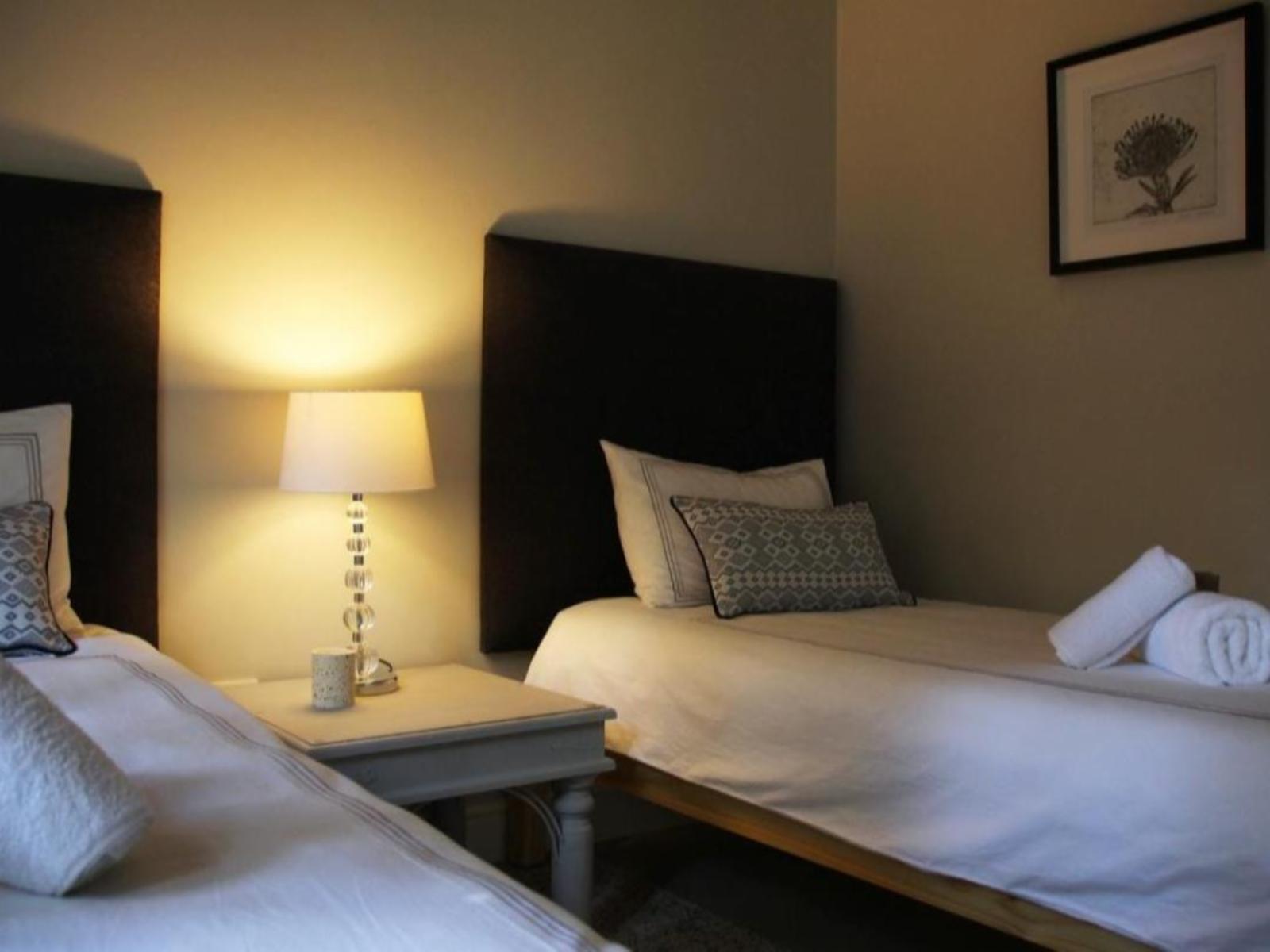 Room 1 — Photo of the whole room