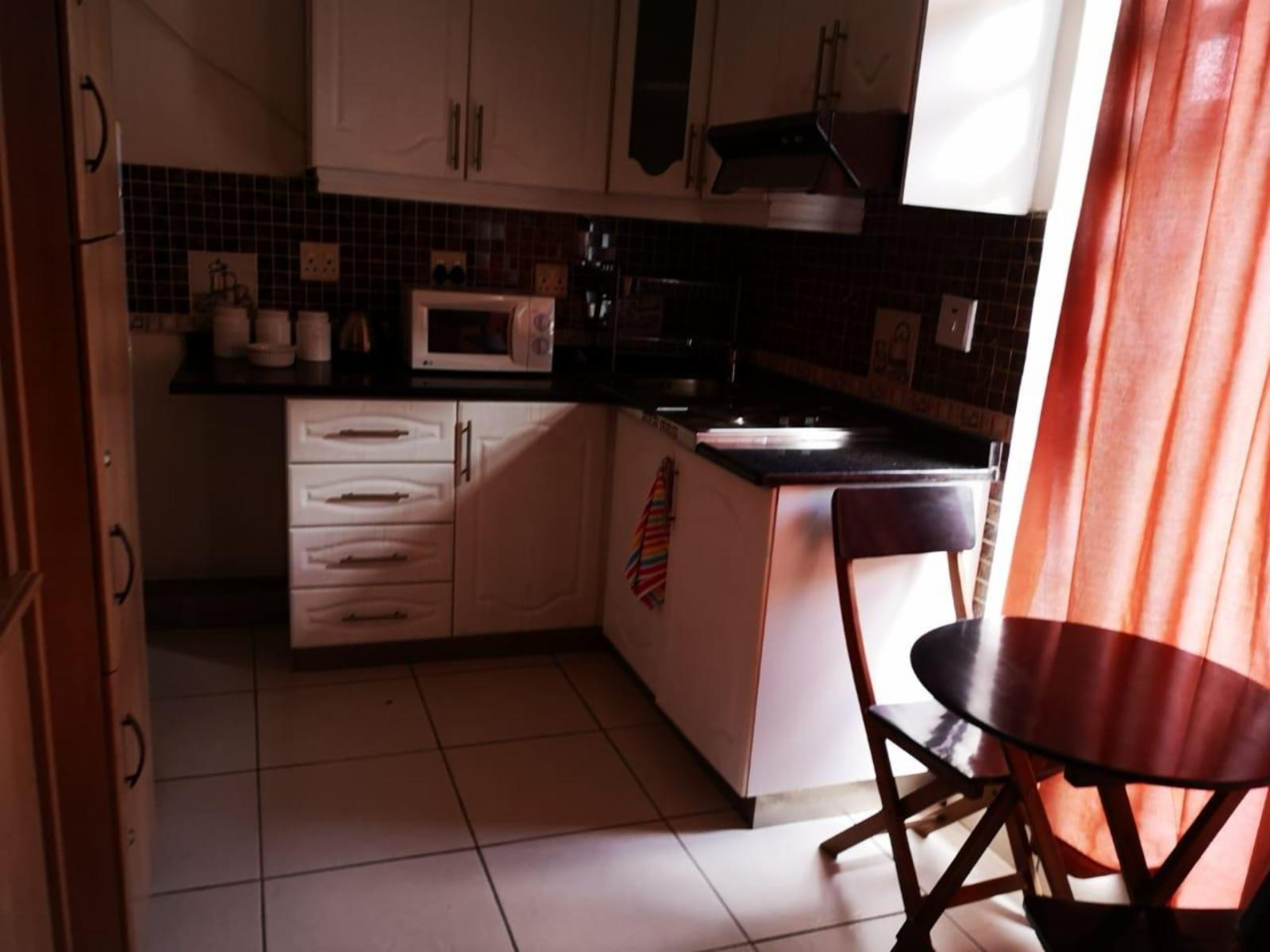 Room 1 — Kitchenette