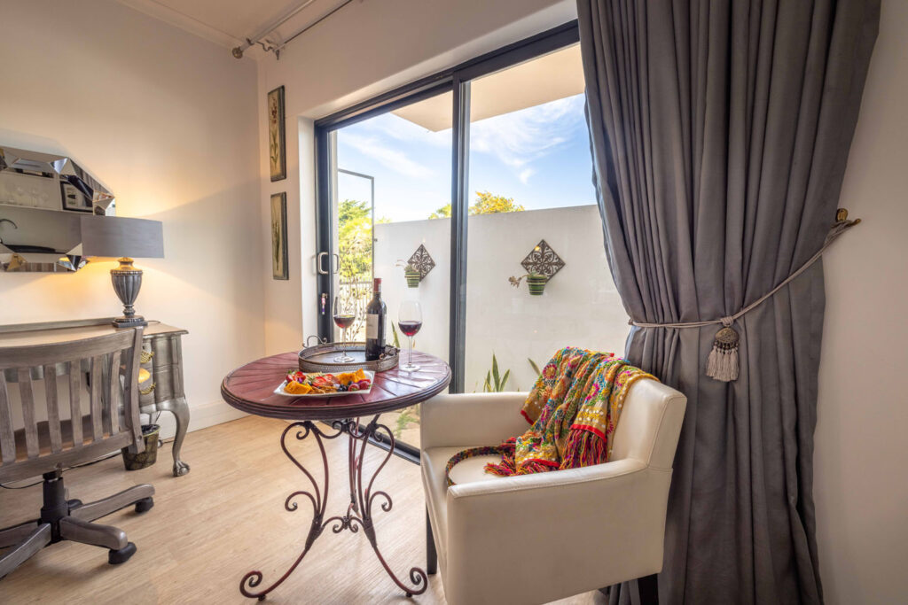 Cape Pillars Boutique Hotel