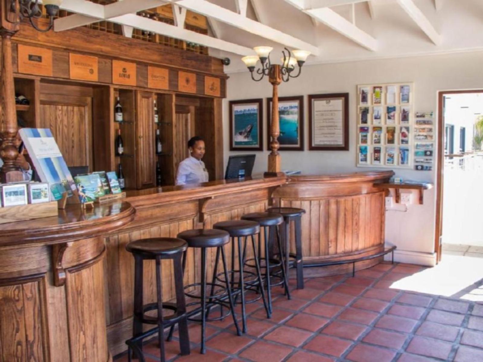 Lounge or bar