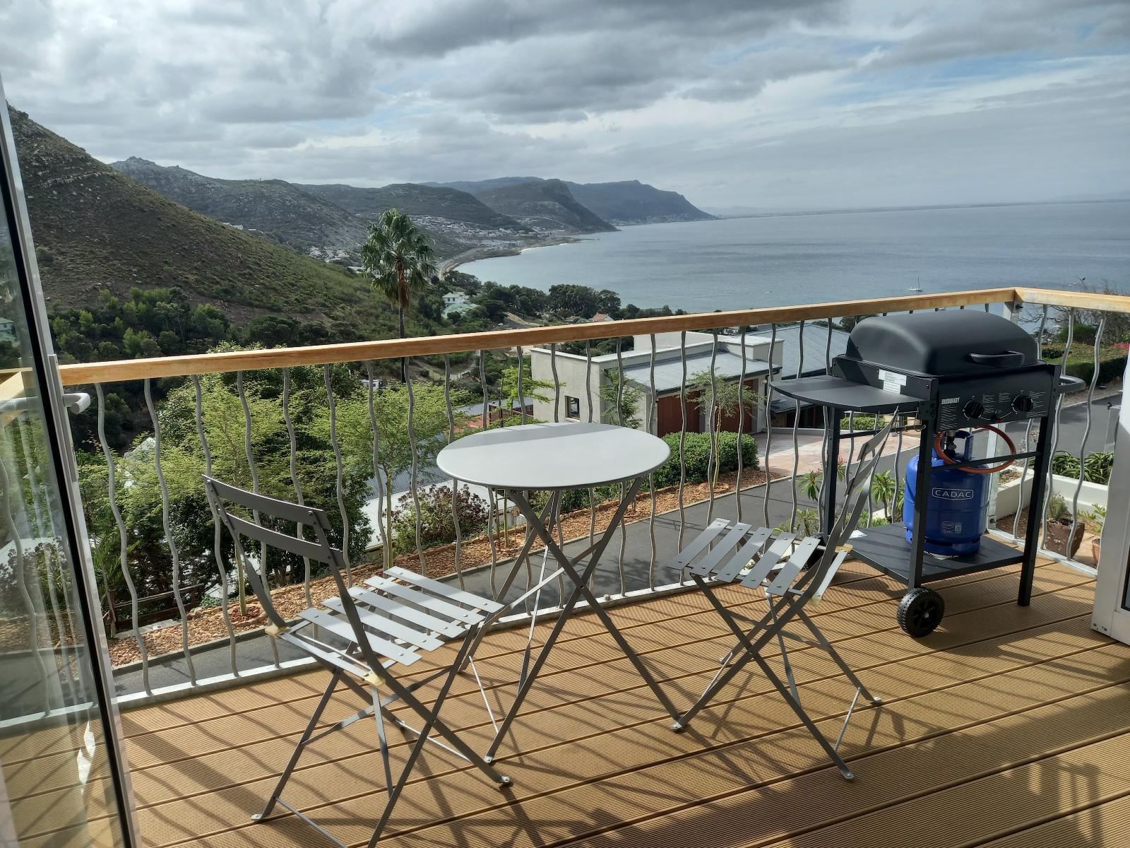 Room 1 — Balcony/Terrace
