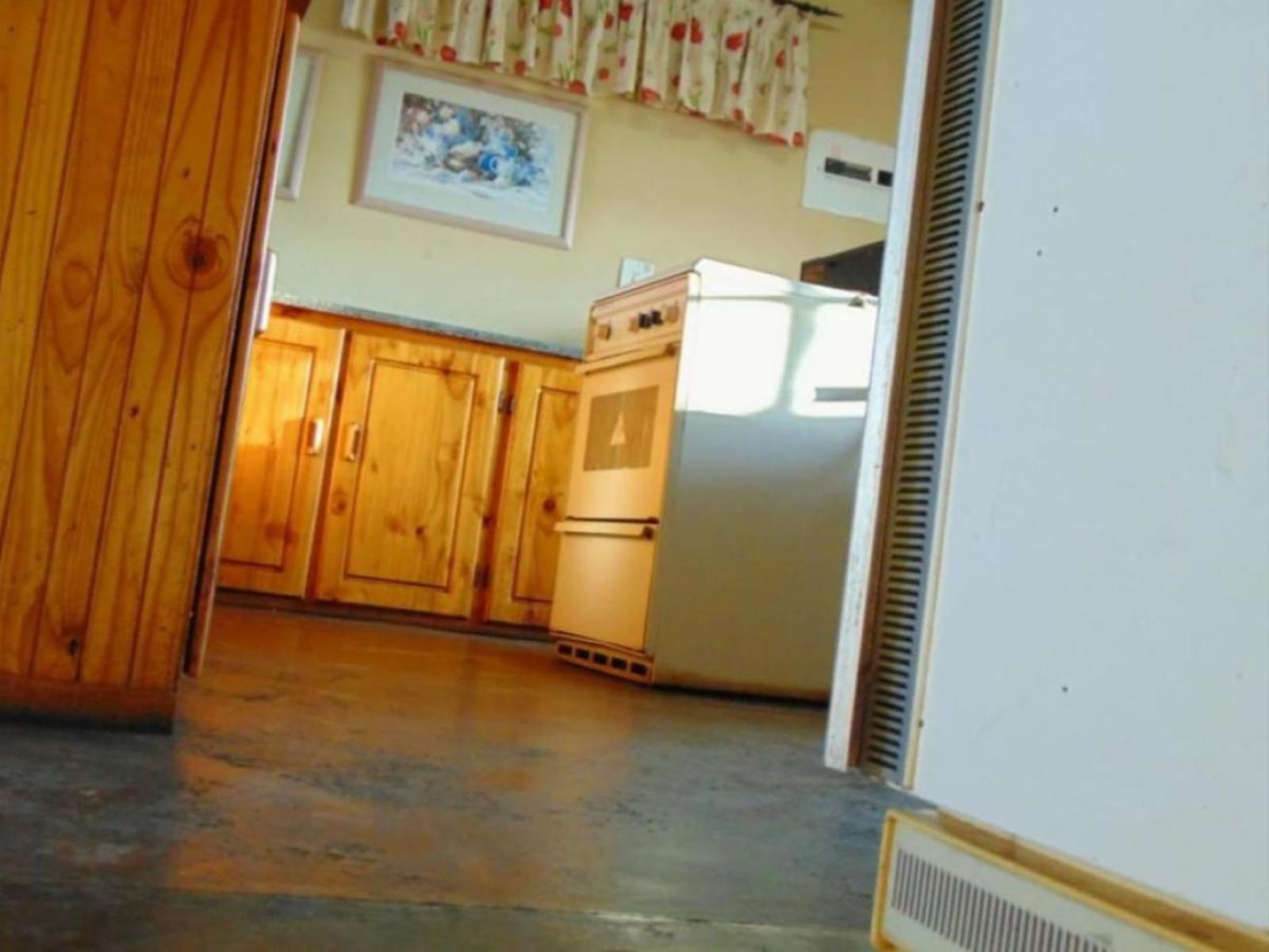 Room 2 — Kitchenette