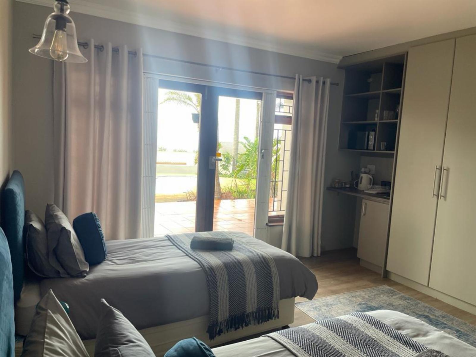 Room 2 — Photo of the whole room