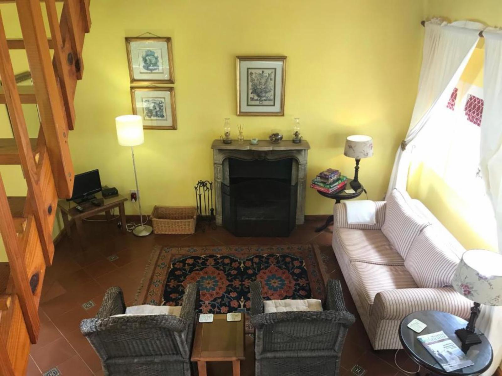 Room 2 — Seating area