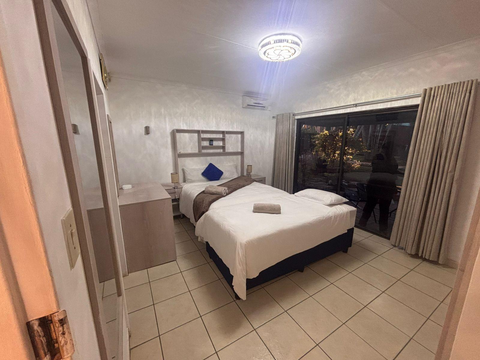 Room 2 — Photo of the whole room