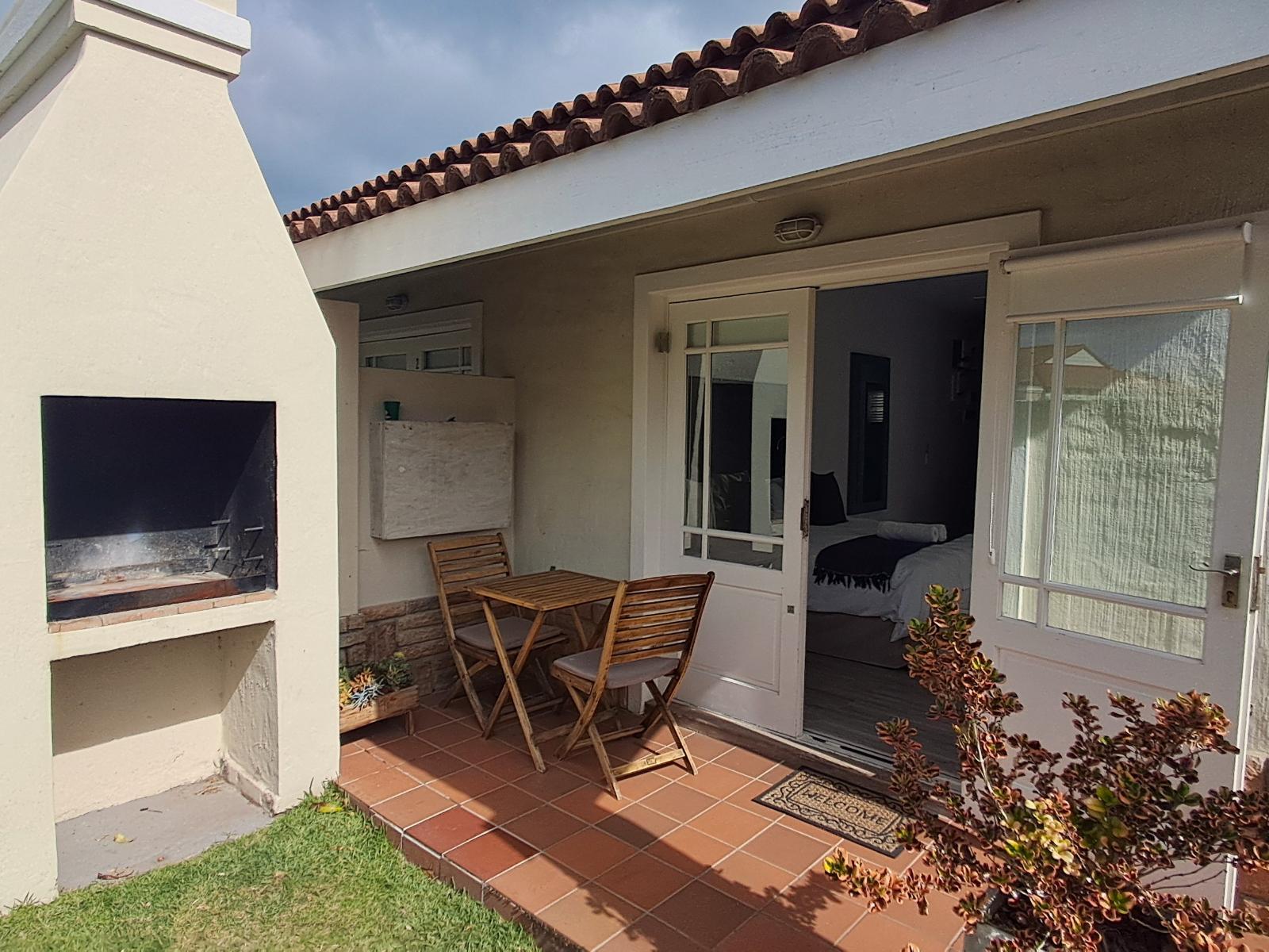 Room 1 — Balcony/Terrace